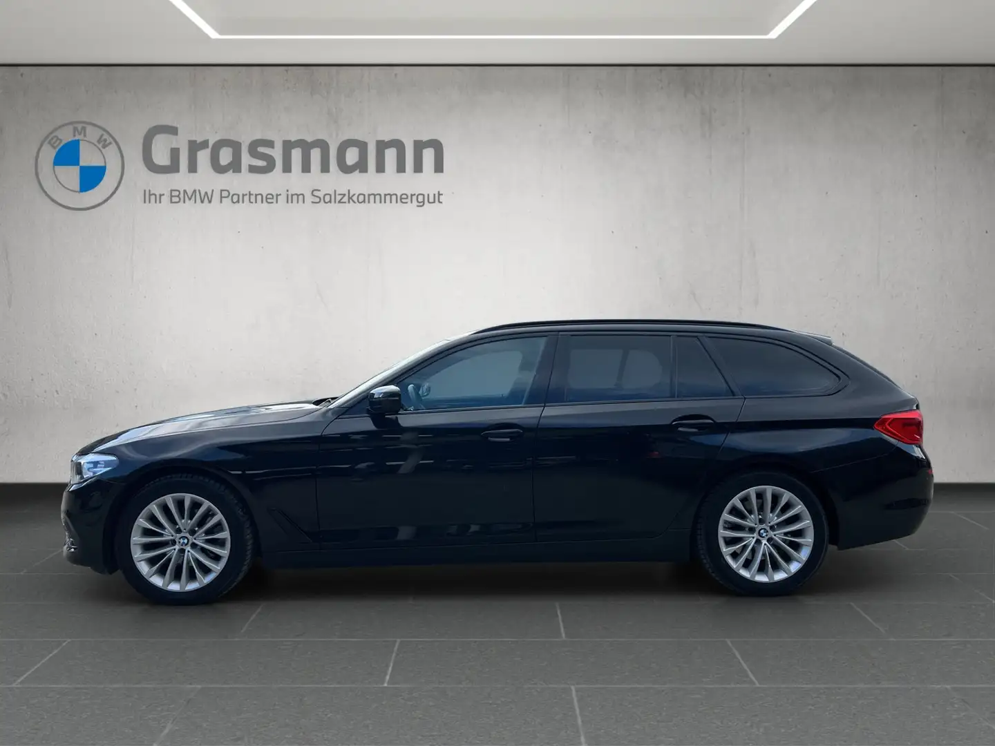 BMW 520 d xDrive Schwarz - 2