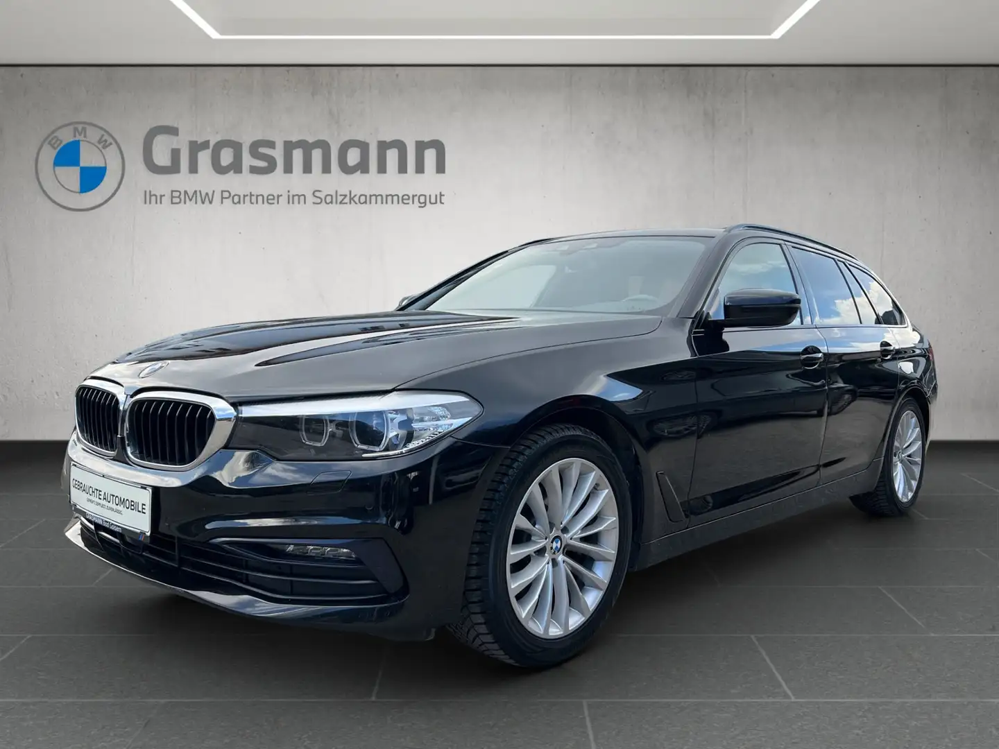 BMW 520 d xDrive Schwarz - 1