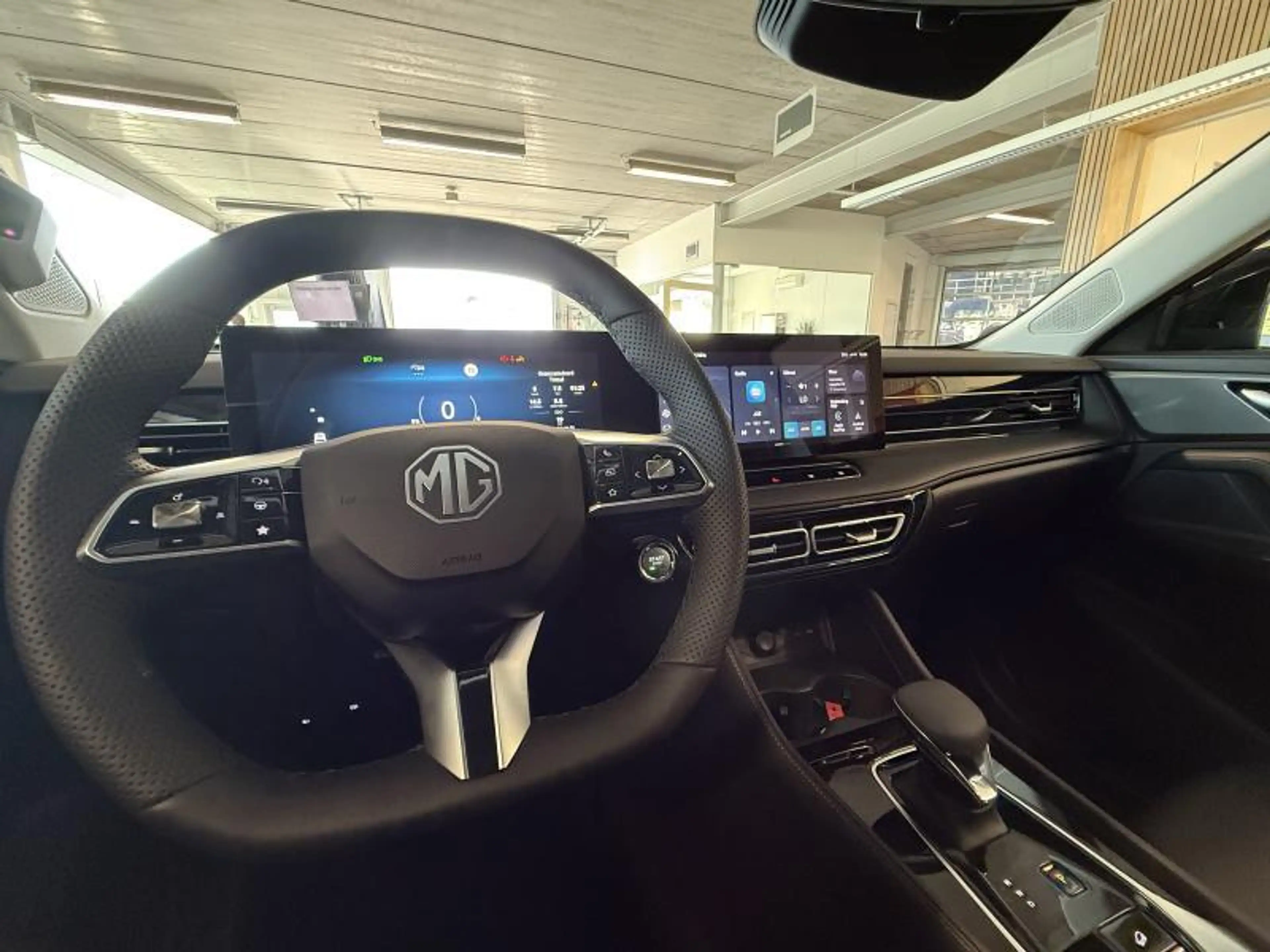 MG HS 1.5 T-GDi PHEV Luxury | FULL OPTION! - DEMO! — photo 12