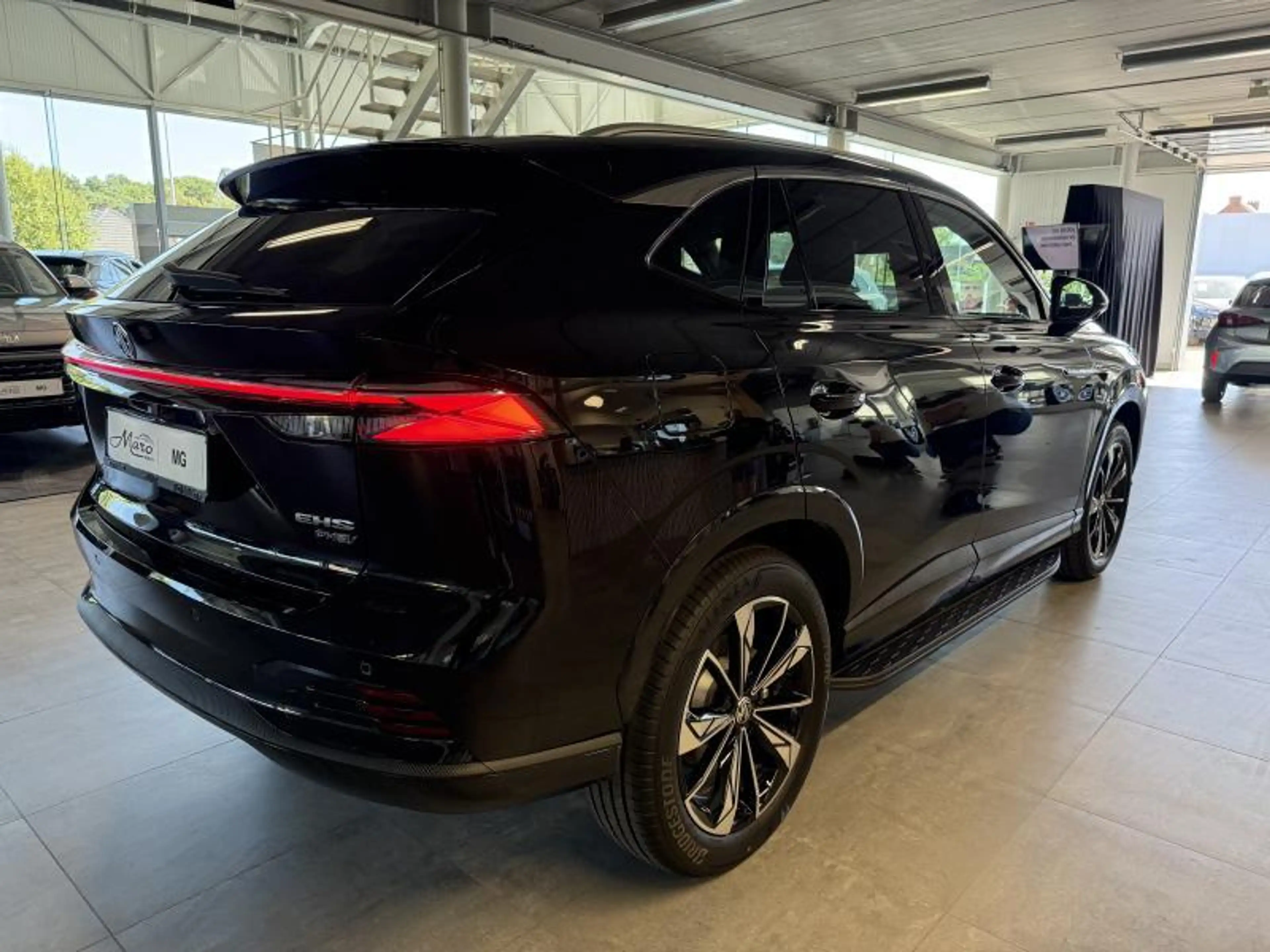 MG HS 1.5 T-GDi PHEV Luxury | FULL OPTION! - DEMO! — photo 2