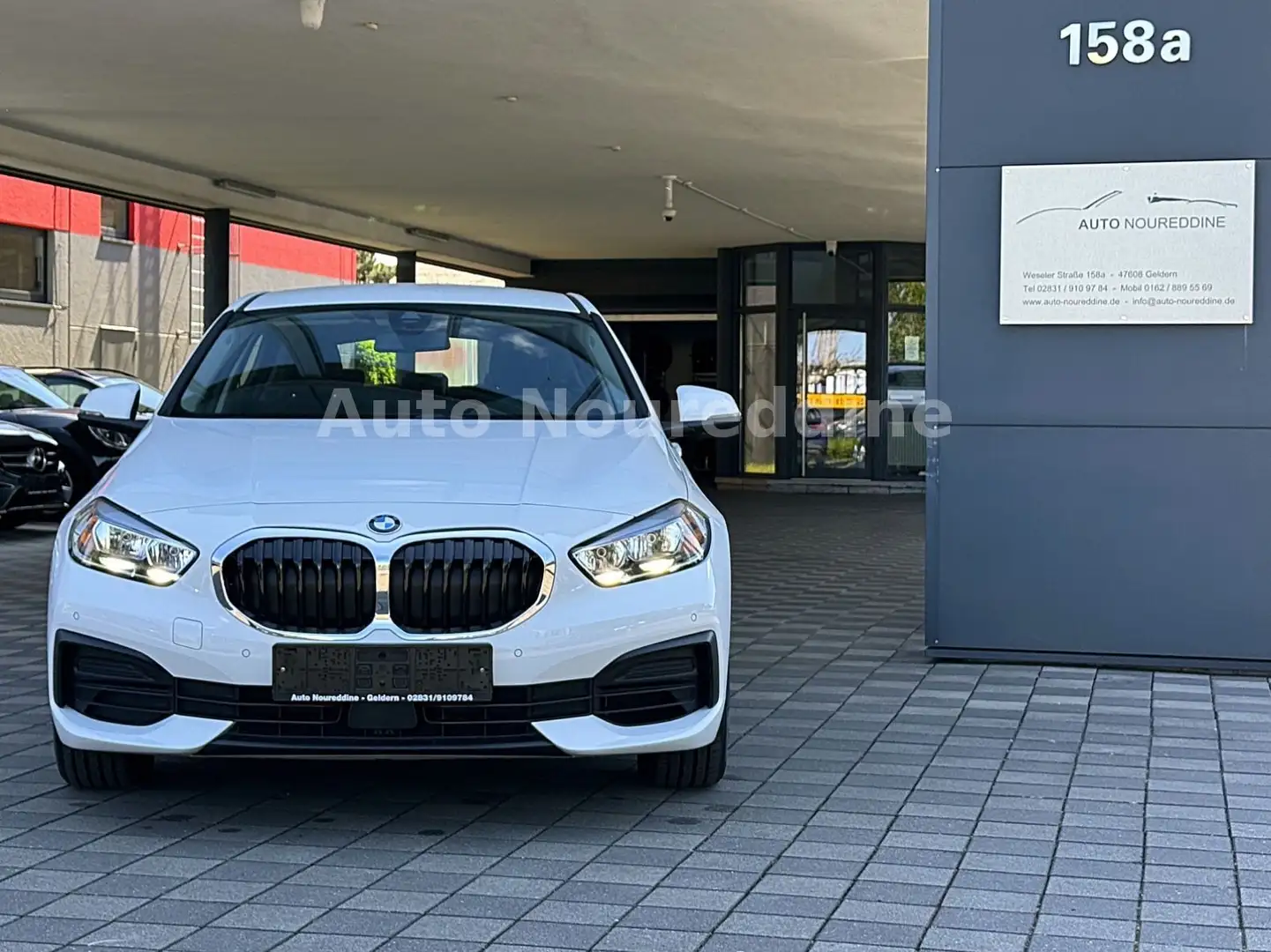 BMW 118 i F40 Klima*Sitzheizung*DAB*Active Guard*Live Blanc - 2