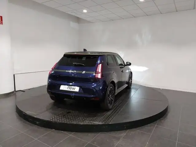 Renault R 5 view 5