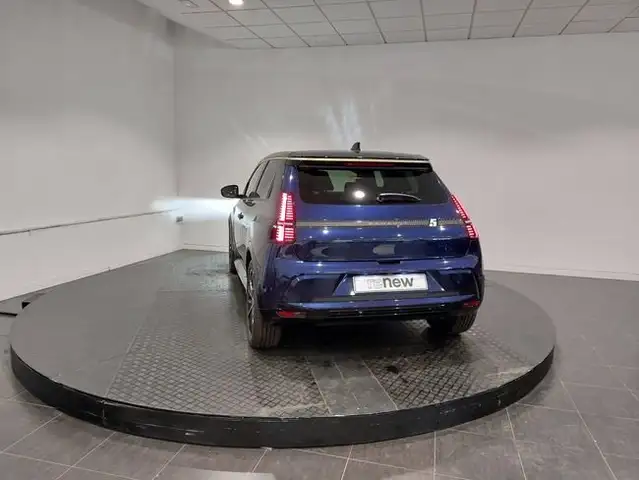 Renault R 5 view 3