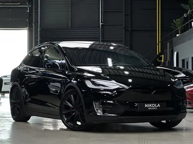 Tesla Model X PERFORMANCE  - 22" WHEELS - TOW HOOK - LOW KM