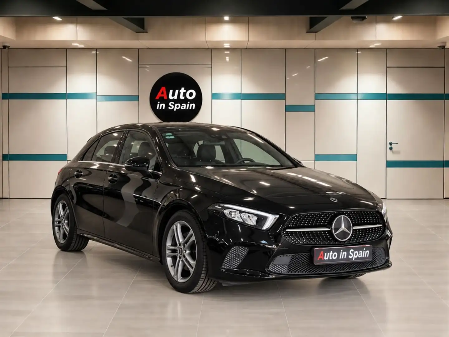 Mercedes-Benz A 220 7G-DCT Negro - 1