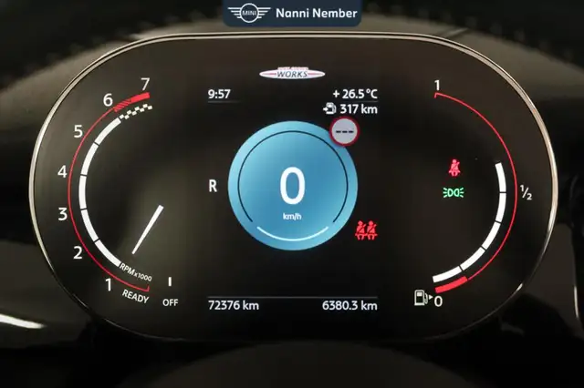 Mini Cooper view 9