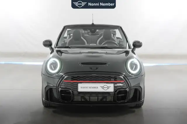 Mini Cooper view 2