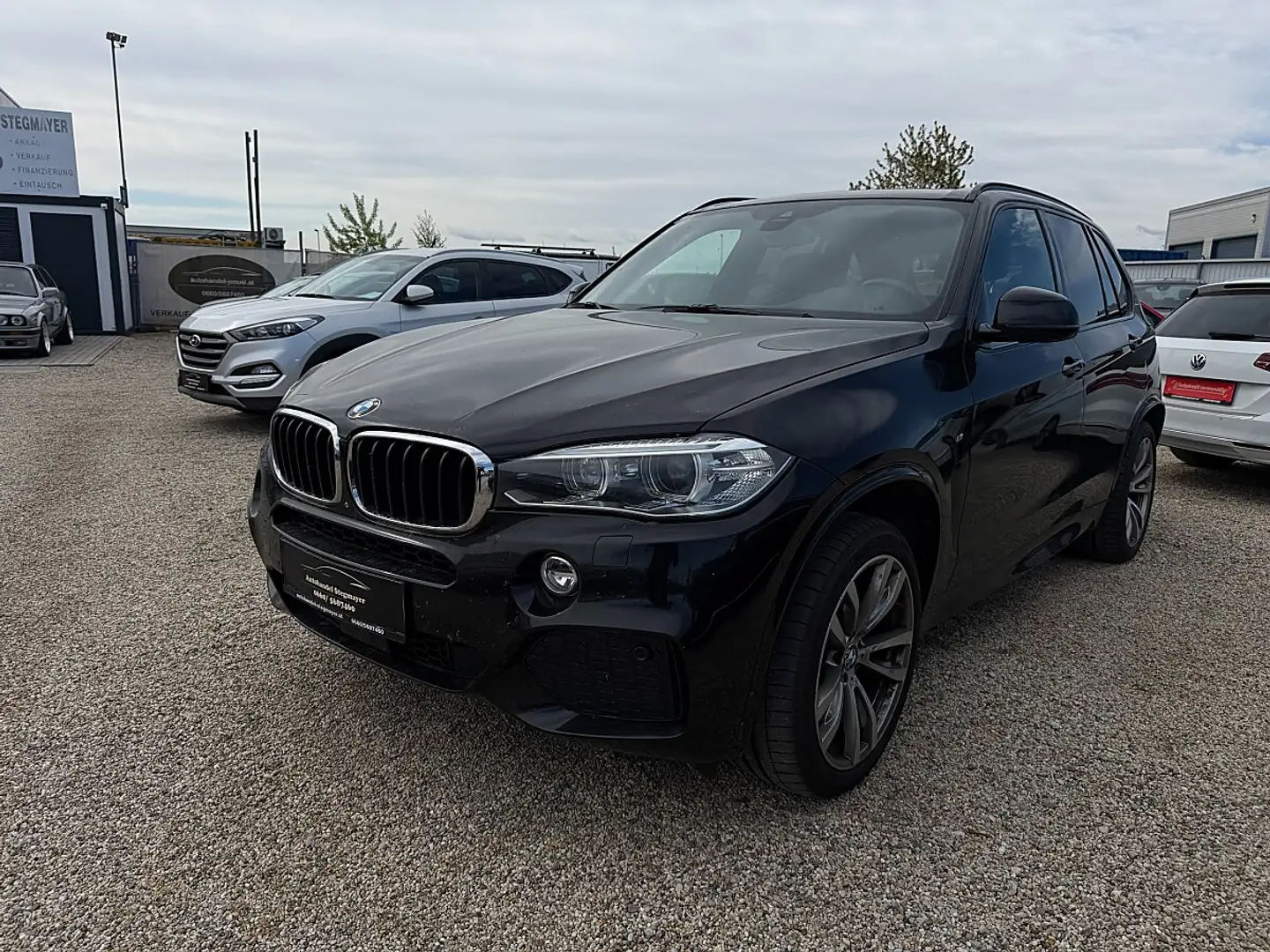 BMW X5 xDrive30d M-Paket Aut. Schwarz - 1