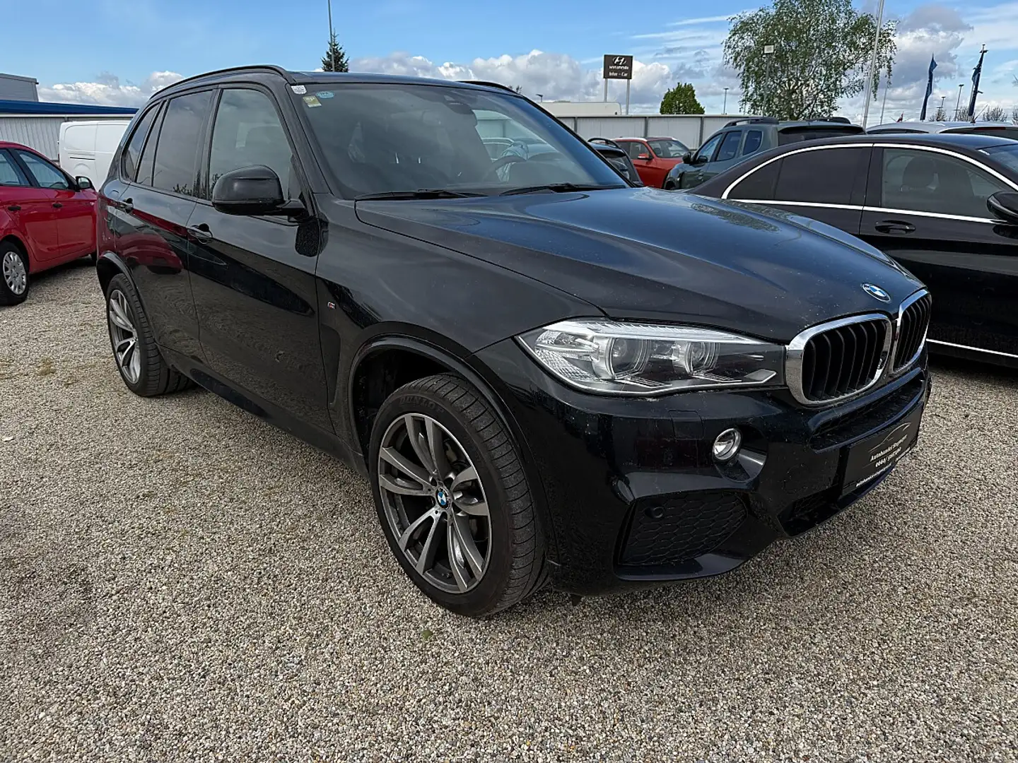 BMW X5 xDrive30d M-Paket Aut. Schwarz - 2