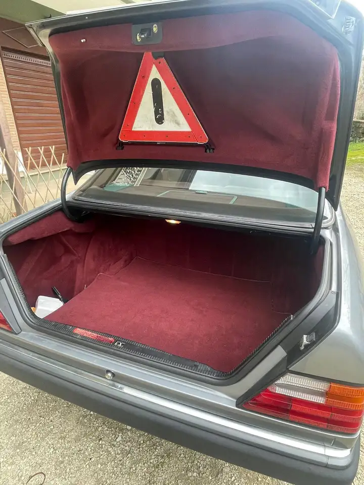 Mercedes-Benz CE 200, foto 8