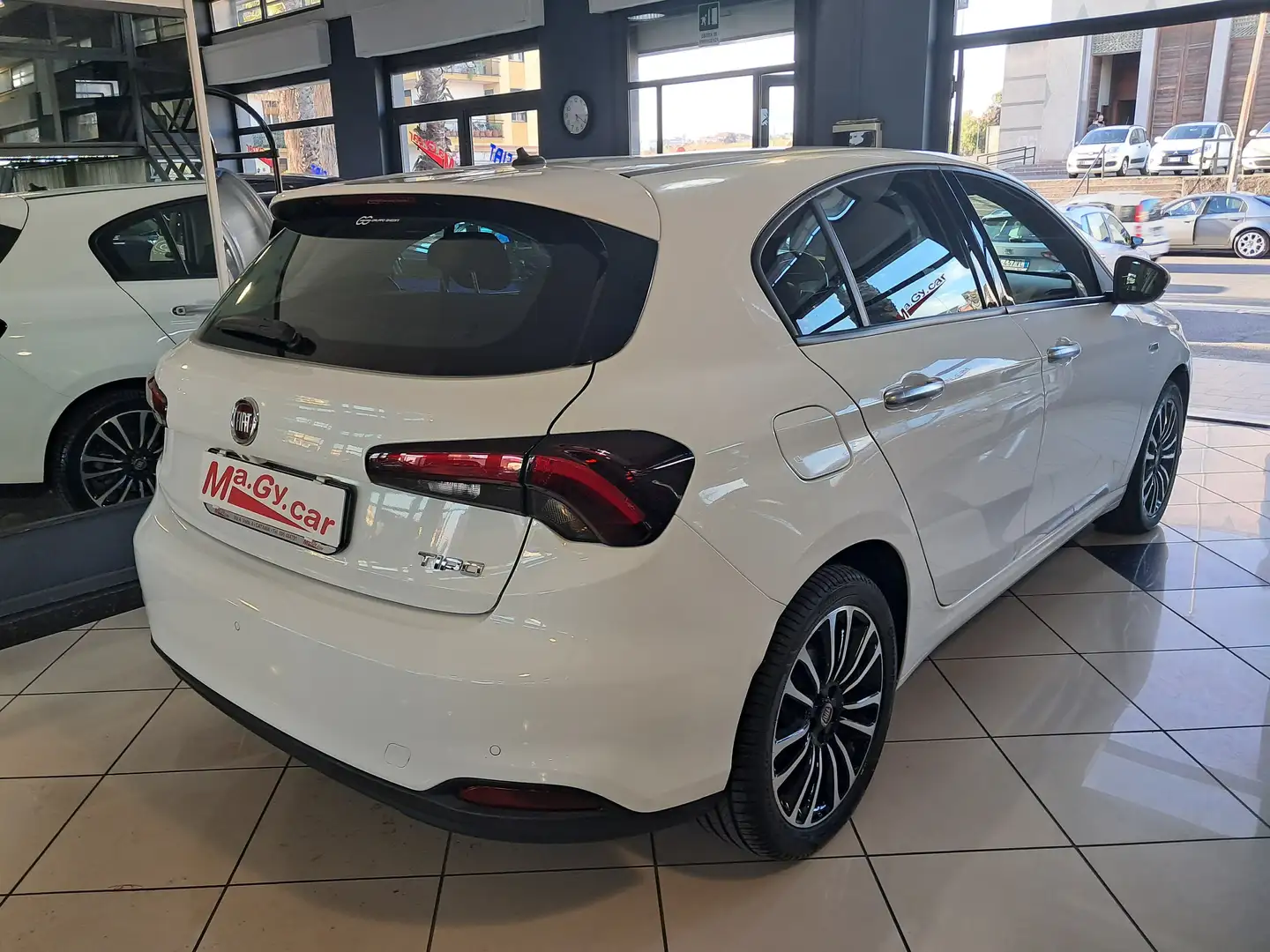 Fiat Tipo 1.6 Mjt 130 cv S Business Blanc - 2