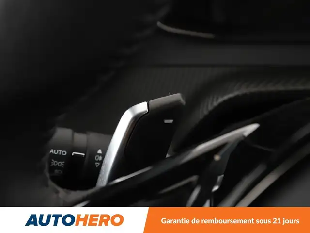 Peugeot 208 view 21