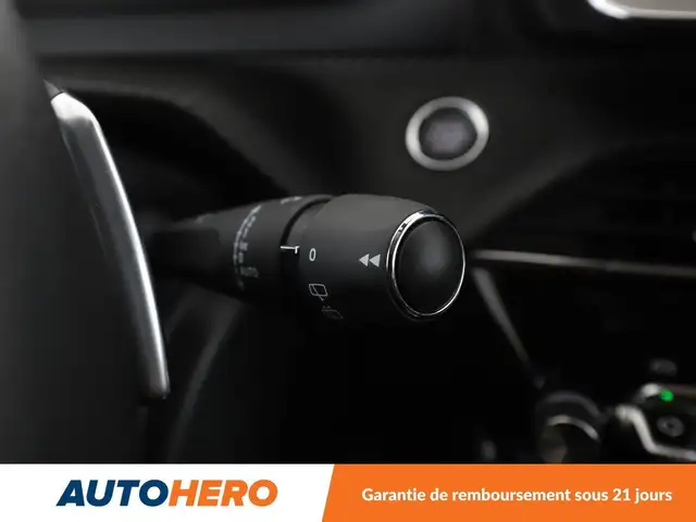 Peugeot 208 view 24