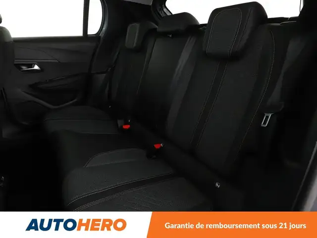 Peugeot 208 view 15