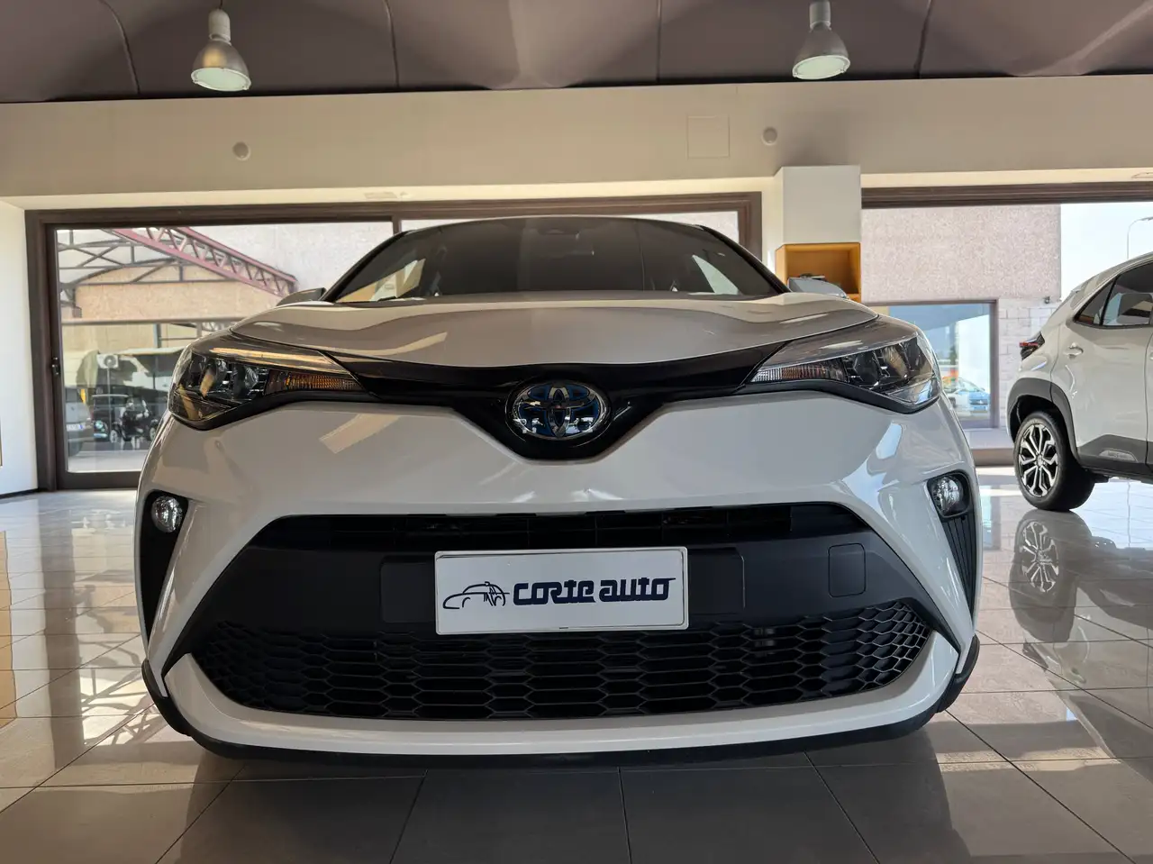 Toyota C-HR 1.8 Hybrid E-CVT BUSINESS FULL LED NAVI PREZZO REALE, миниатюра 2
