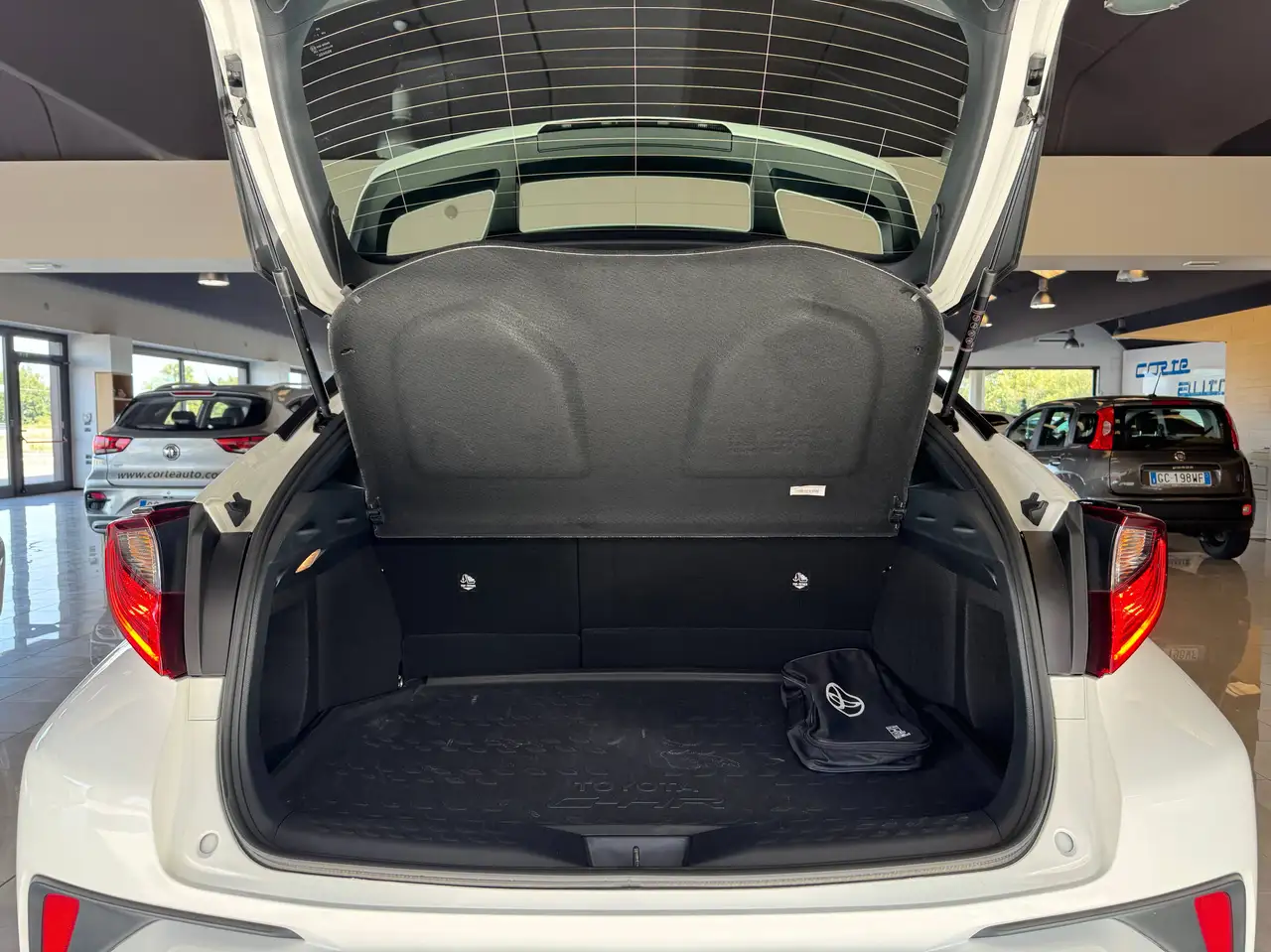 Toyota C-HR 1.8 Hybrid E-CVT BUSINESS FULL LED NAVI PREZZO REALE, миниатюра 24