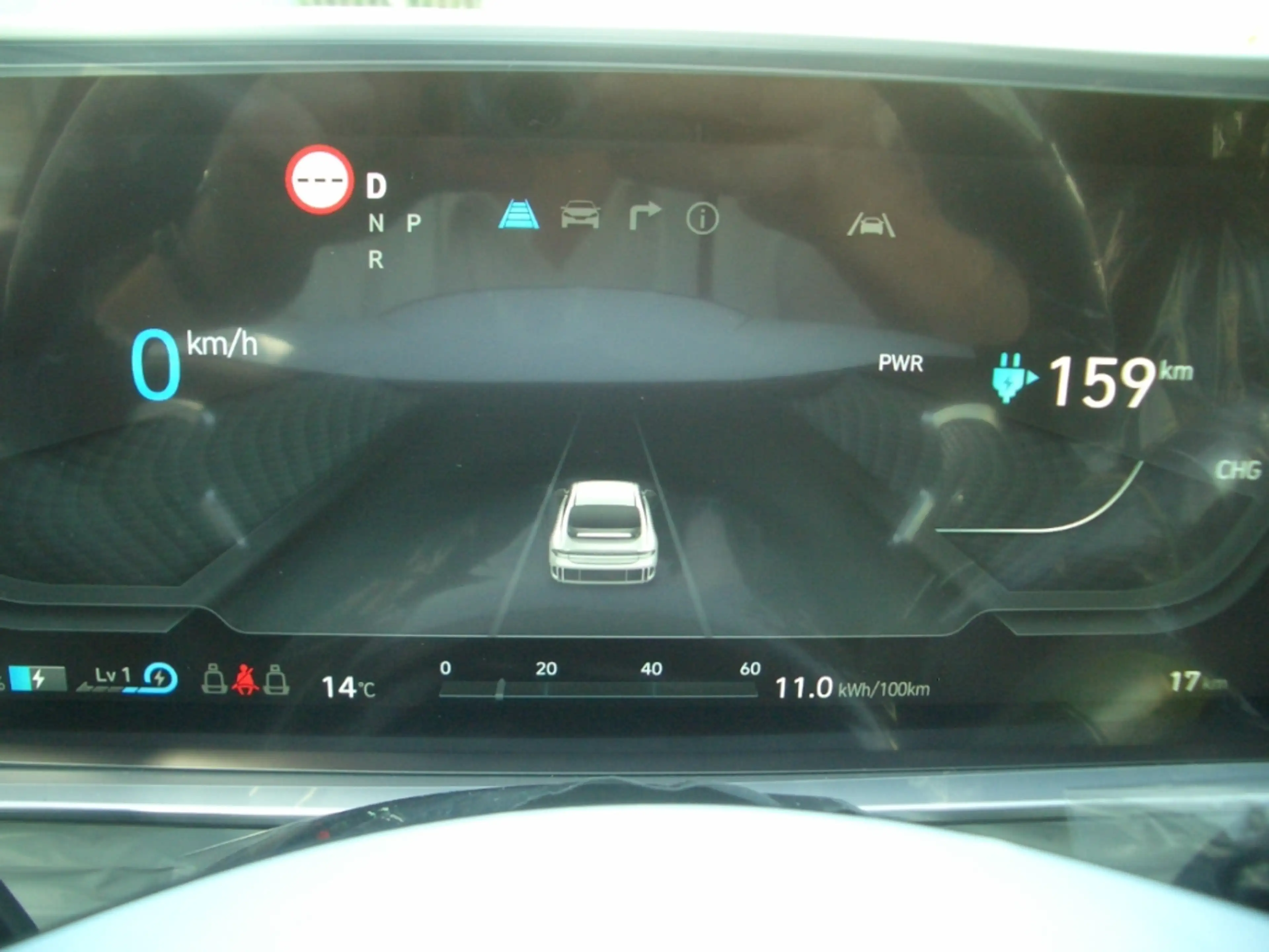 Hyundai IONIQ 6 77,4 kWh 4WD First Edition, Schiebedach — photo 13