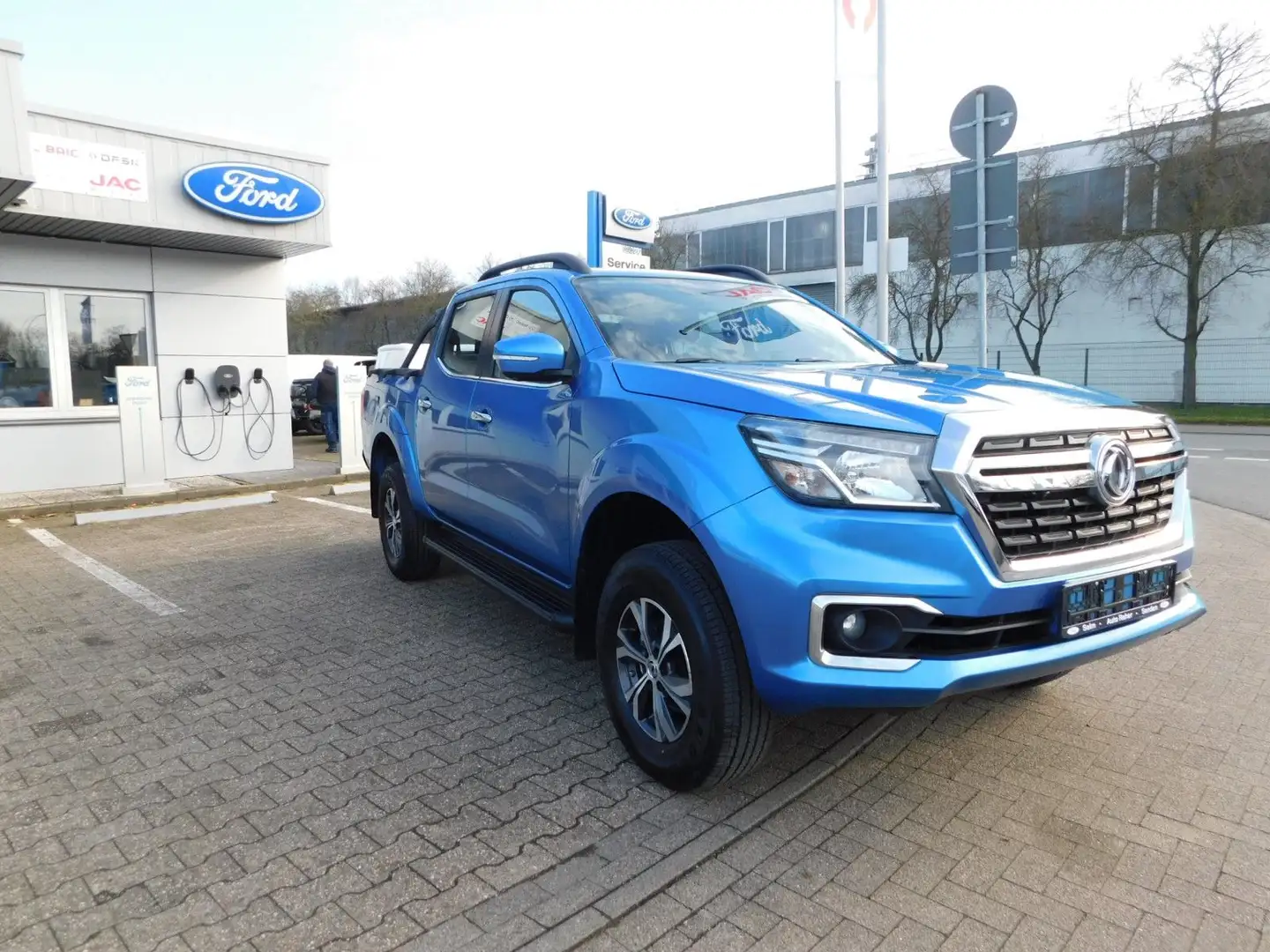 DFSK Rich 6 4x4 Diesel Pick Up Doppelkabine Automatik Blau - 1