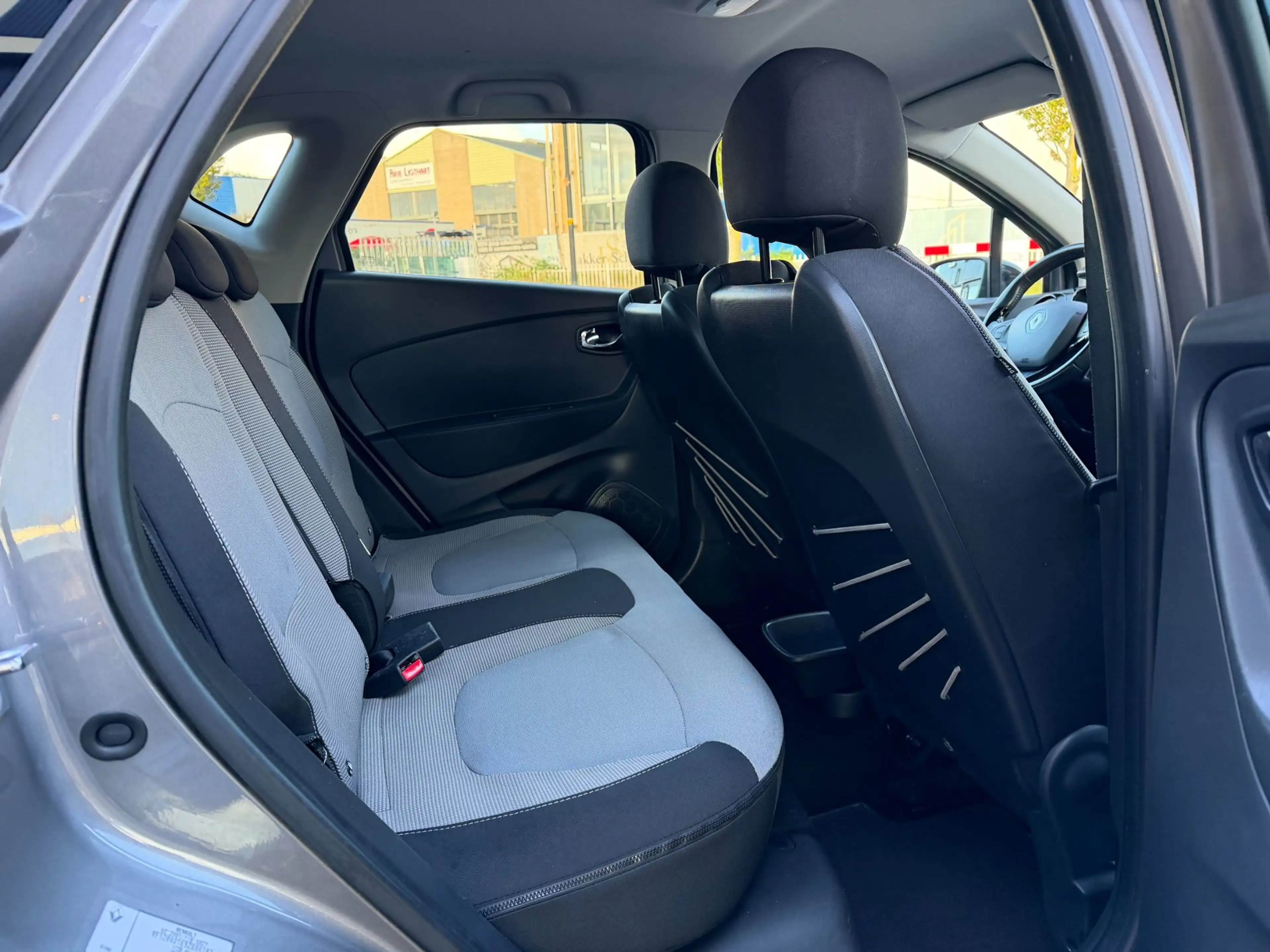 Renault Captur 1.2 TCe Dynamique AUT|Clima|NAVI|Keyless — photo 10