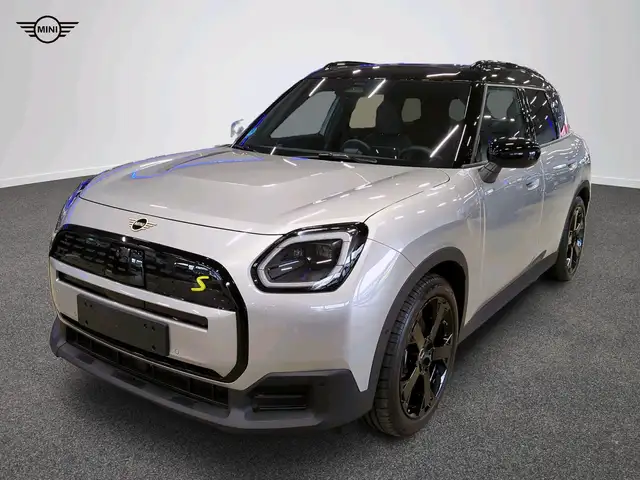 MINI Countryman SE All4 Classic Trim