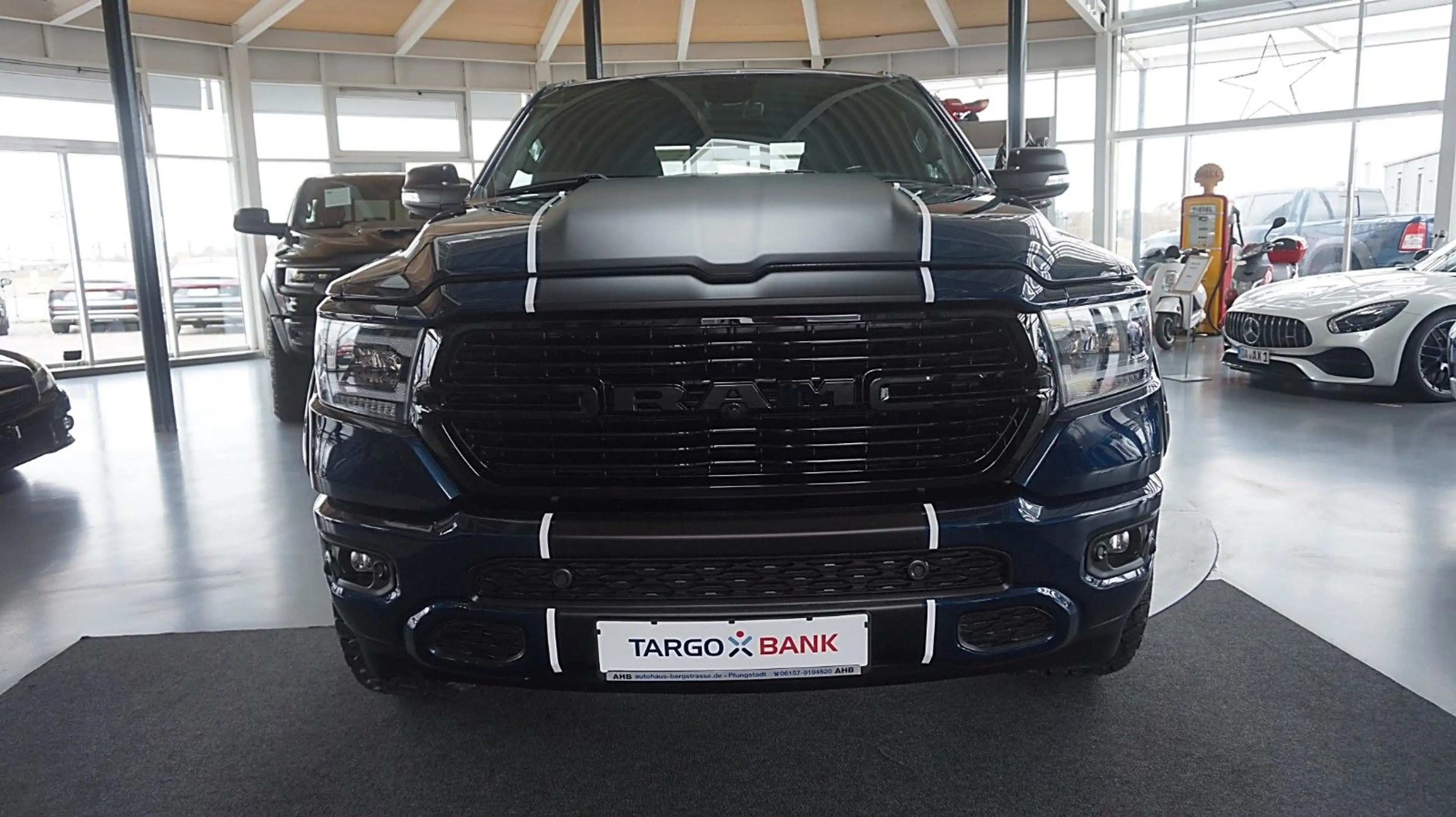 Dodge RAM 1500 HEMI 5.7l Crew-Cab*4x4*Navi*Alu20*AHK — photo 7