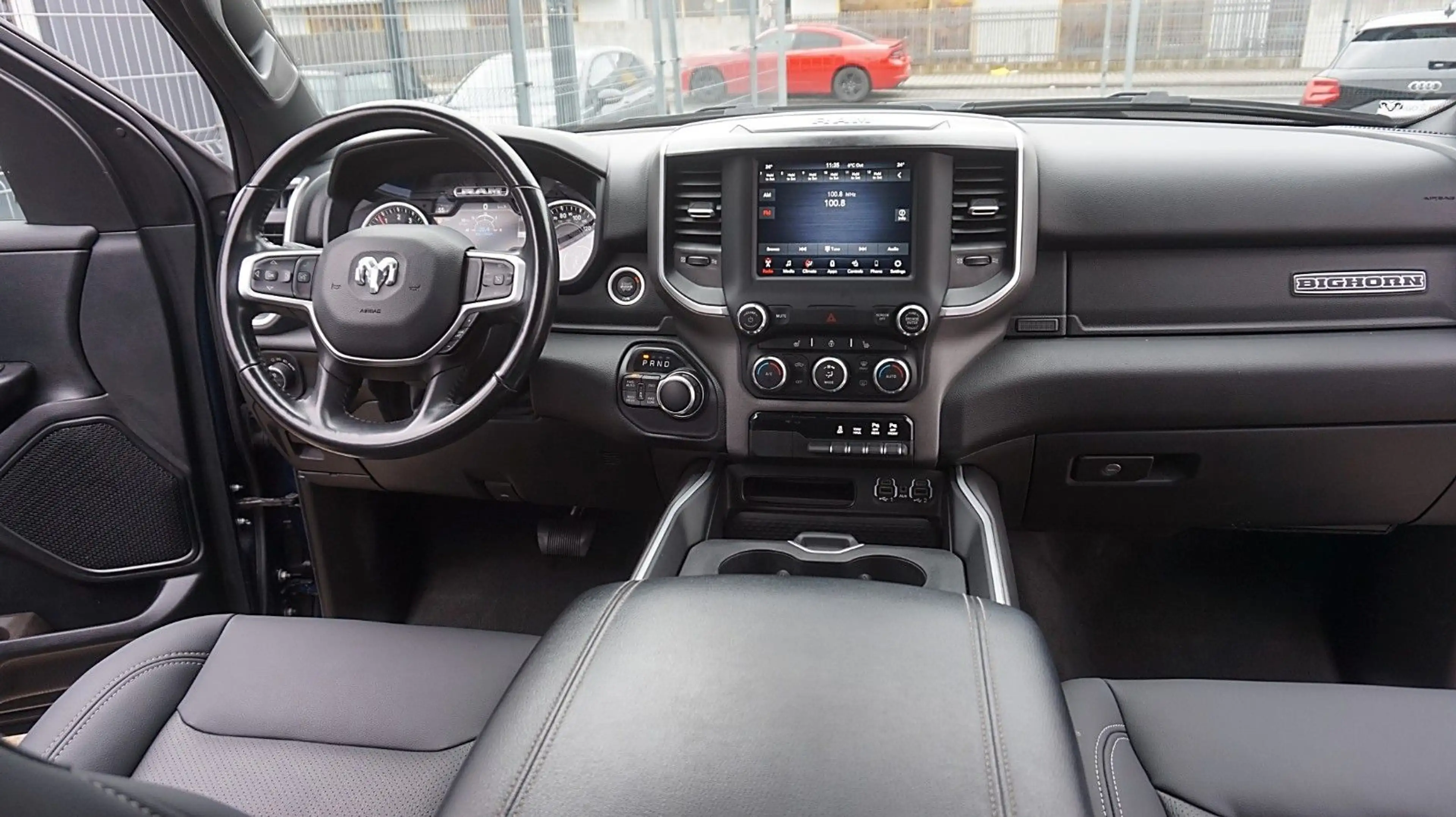Dodge RAM 1500 HEMI 5.7l Crew-Cab*4x4*Navi*Alu20*AHK — photo 13