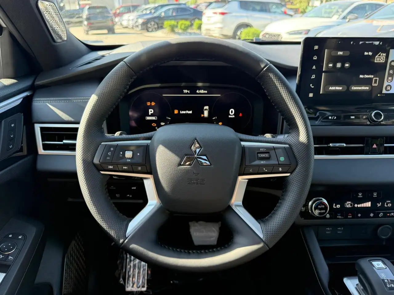 Mitsubishi Outlander снимка Mitsubishi Outlander