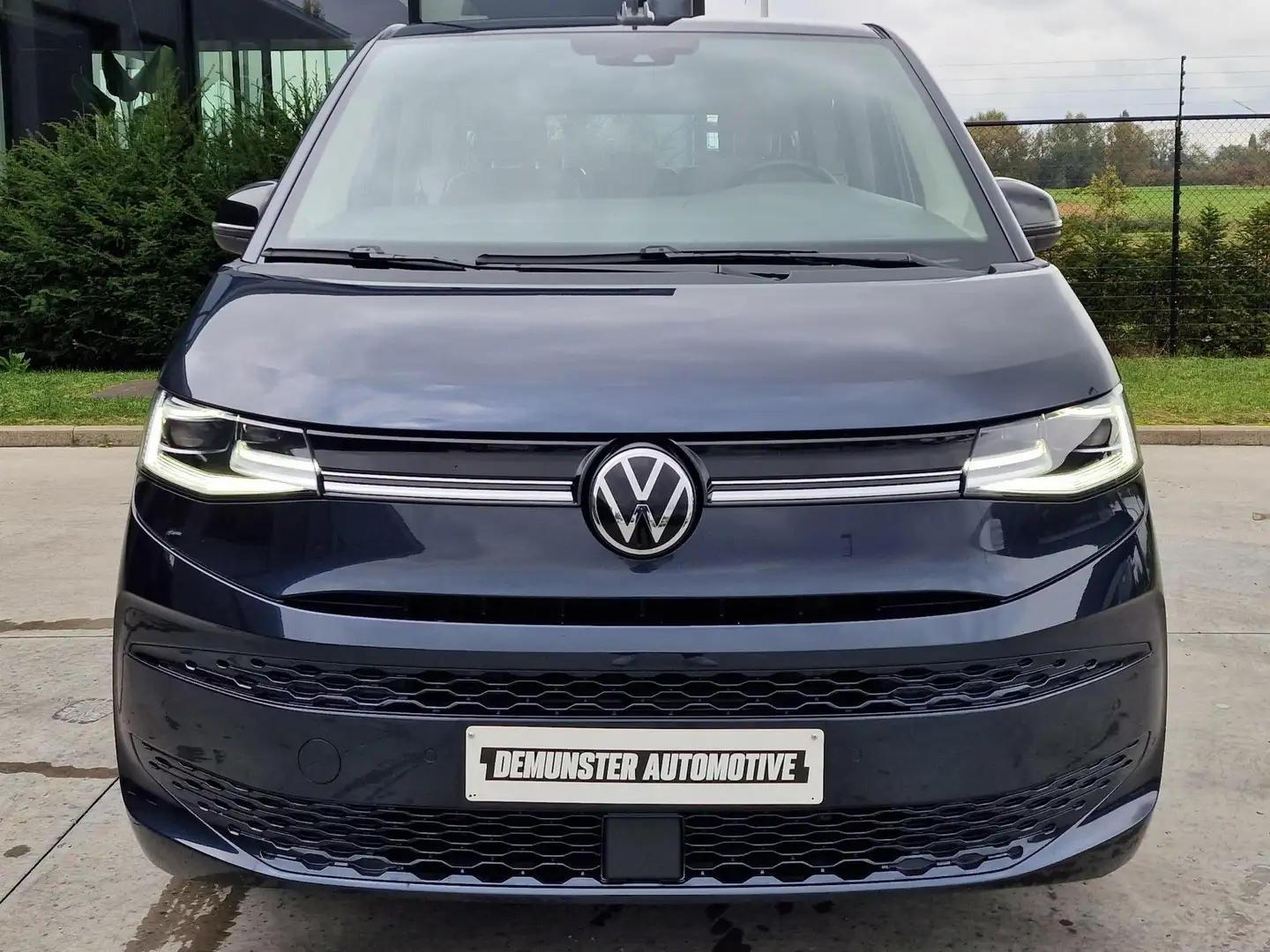 Volkswagen T7 Multivan Multivan EHYBRID/Trekhaak/Carplay/Camera/HTD SEATS Blu/Azzurro - 2
