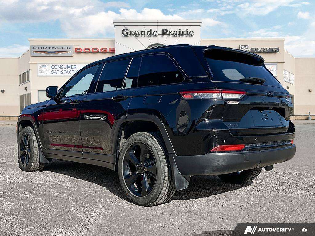 2025 Jeep Grand Cherokee Altitude | Sunroof | Remote Start | Trailer Tow Pk — снимка 1