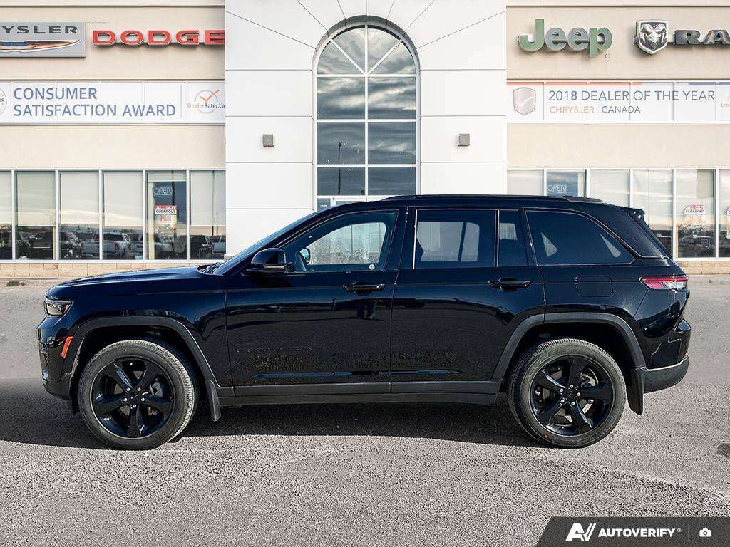 2025 Jeep Grand Cherokee Altitude | Sunroof | Remote Start | Trailer Tow Pk — снимка 1