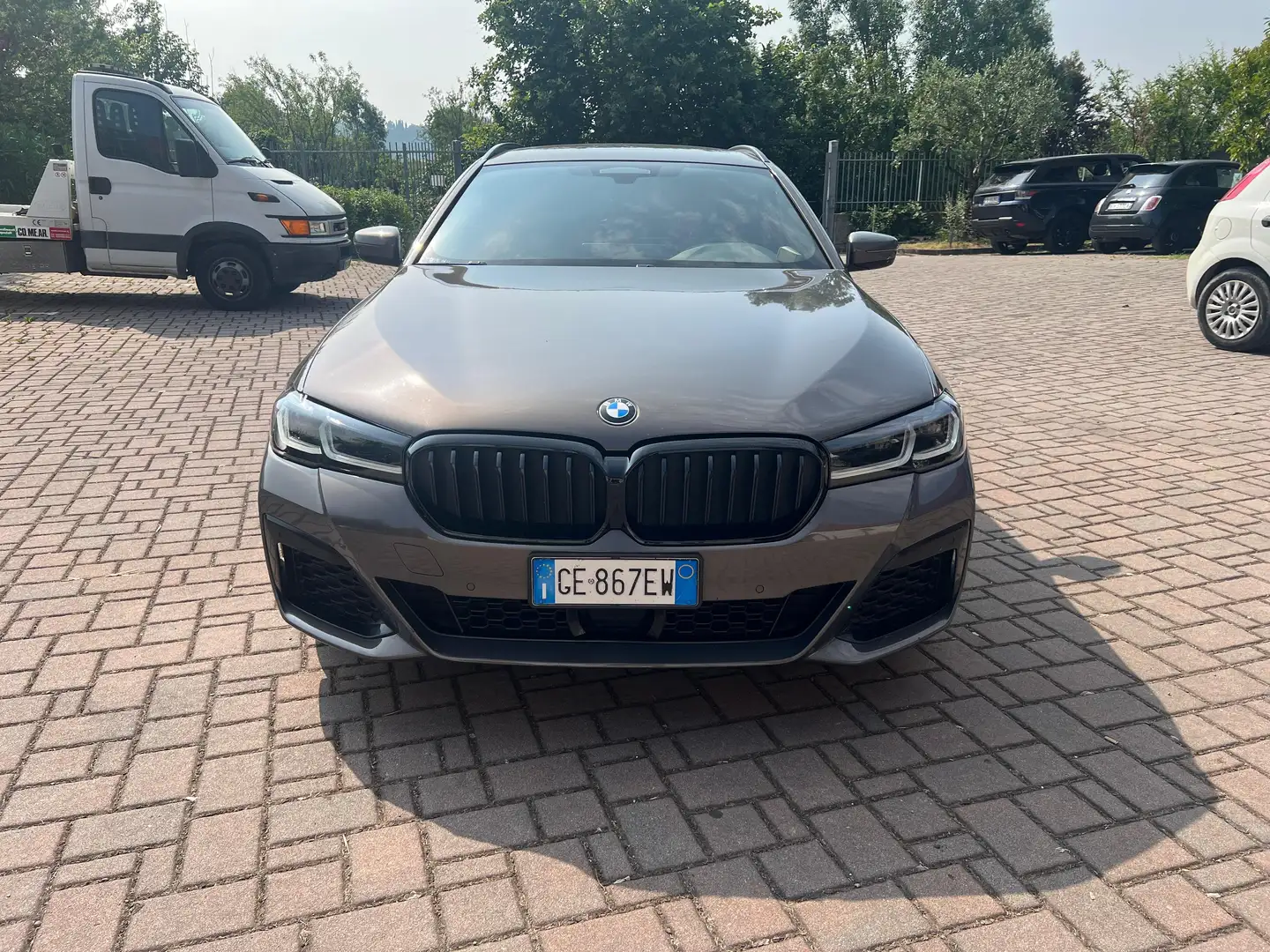 BMW 520 Serie 5 G31 2020 Touring LCI 520d mhev 48V Msport Grigio - 2
