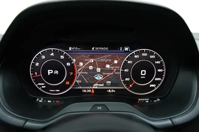 Audi Q2 view 15