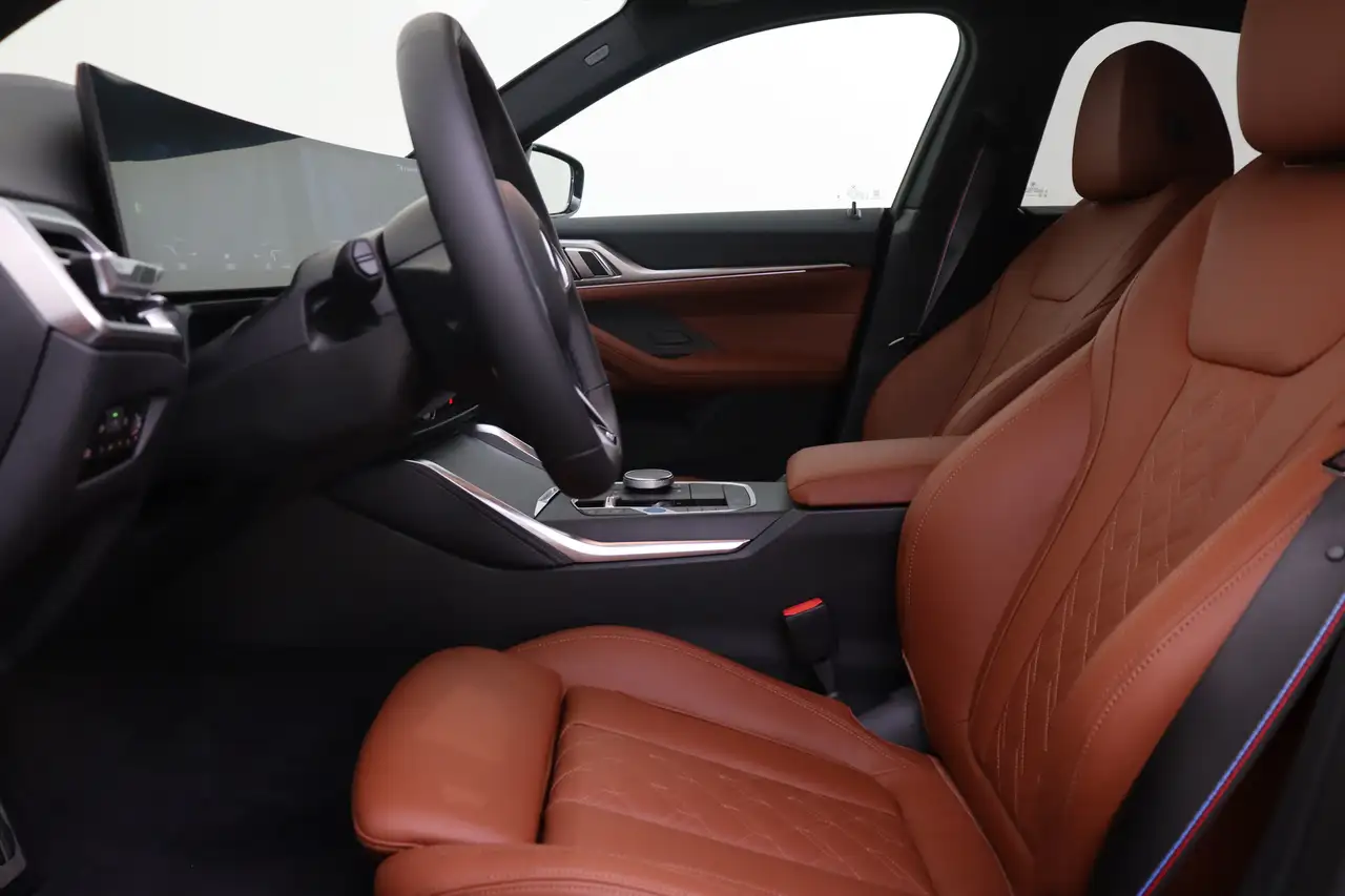 BMW i4 2026 — фото 12