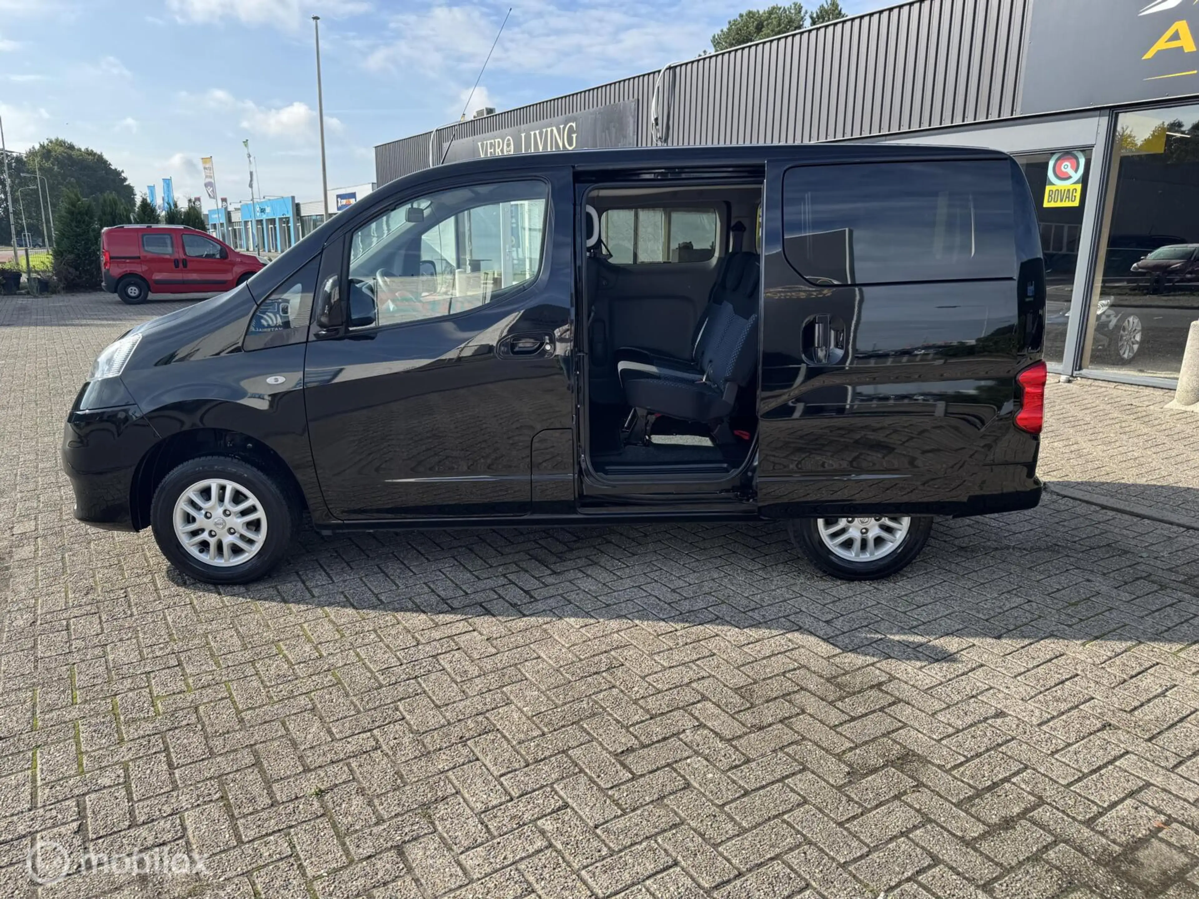 Nissan Evalia nissan-evalia-nv-200-airco-ketless-go-camera-7-per — photo 9