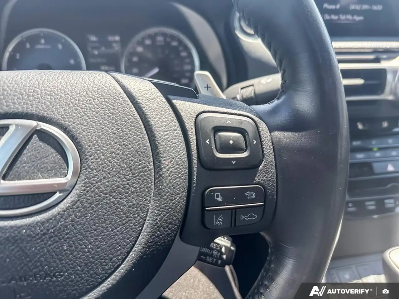 Lexus IS fotografie Lexus IS
