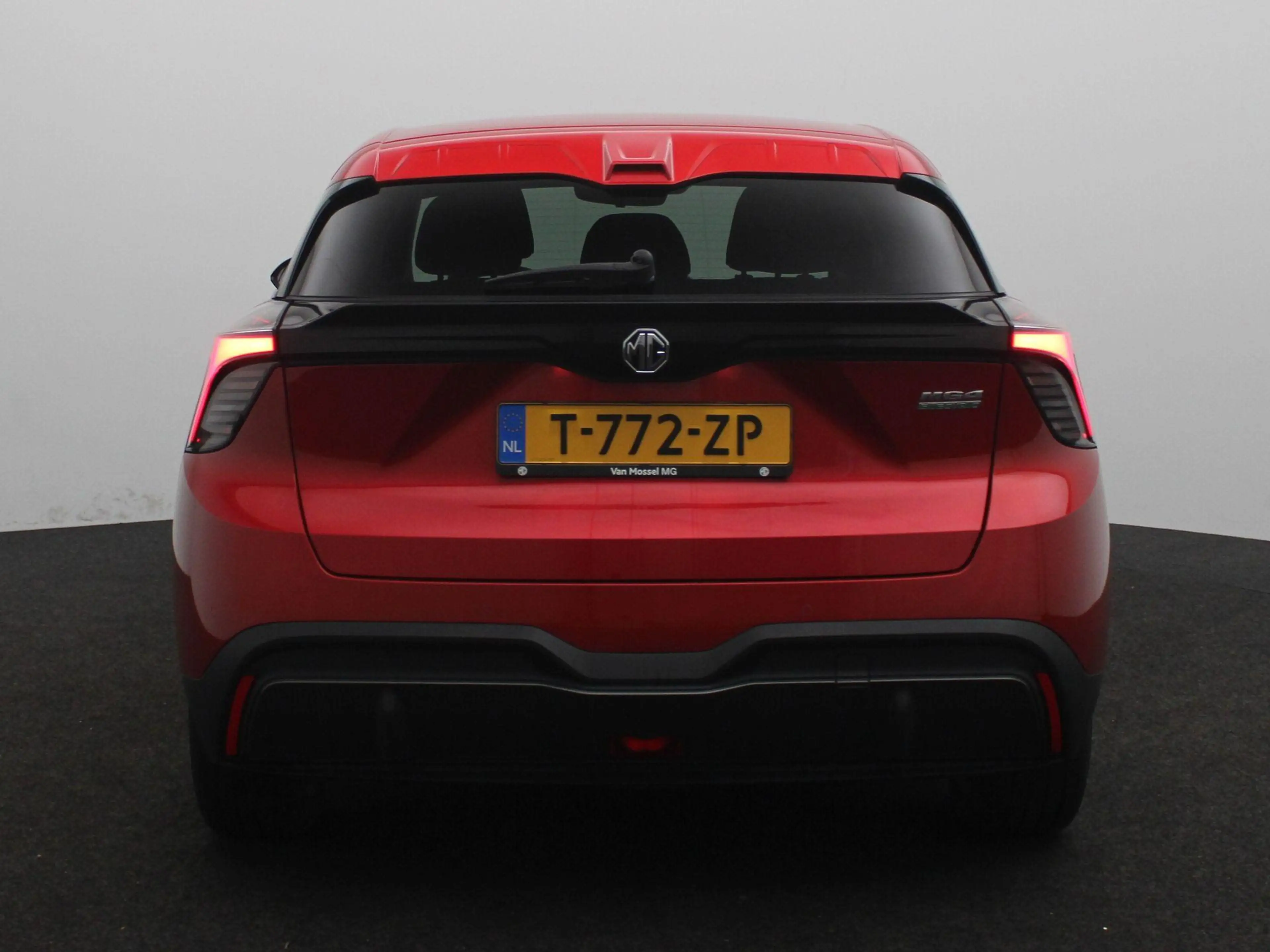 MG MG4 Comfort 64 kWh | Apple Carplay/Android Auto | Crui — photo 5