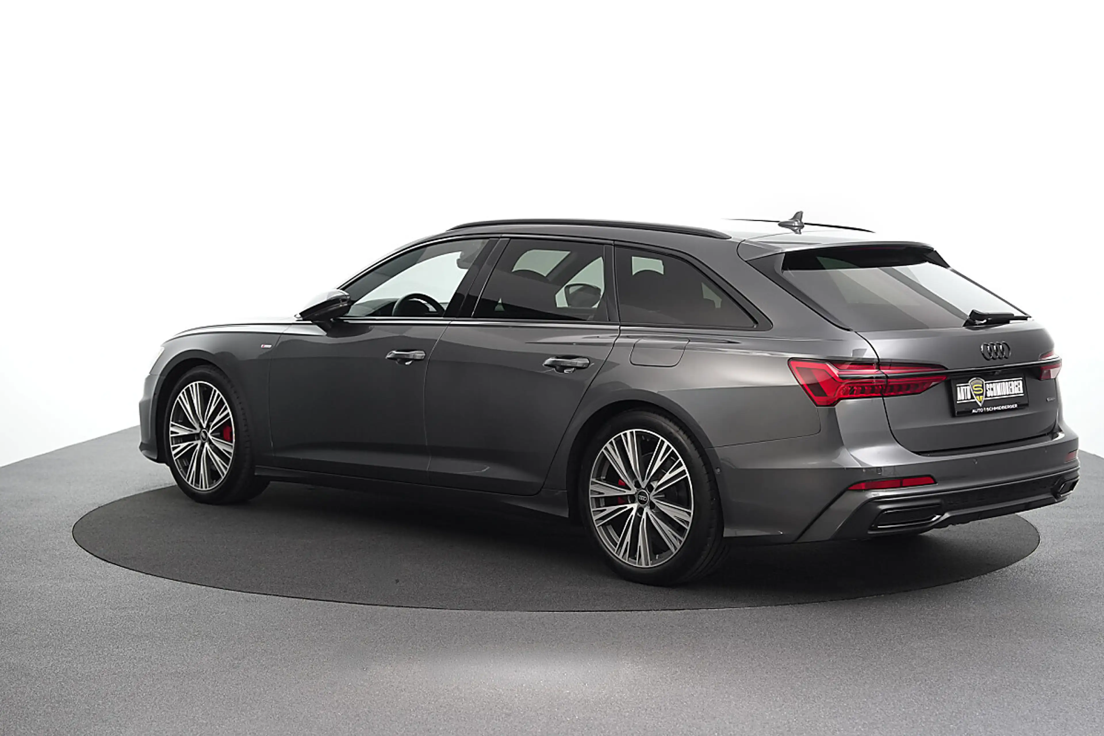 Audi A6 Avant 55 TFSI e PHEV quattro sport S-tronic — photo 3