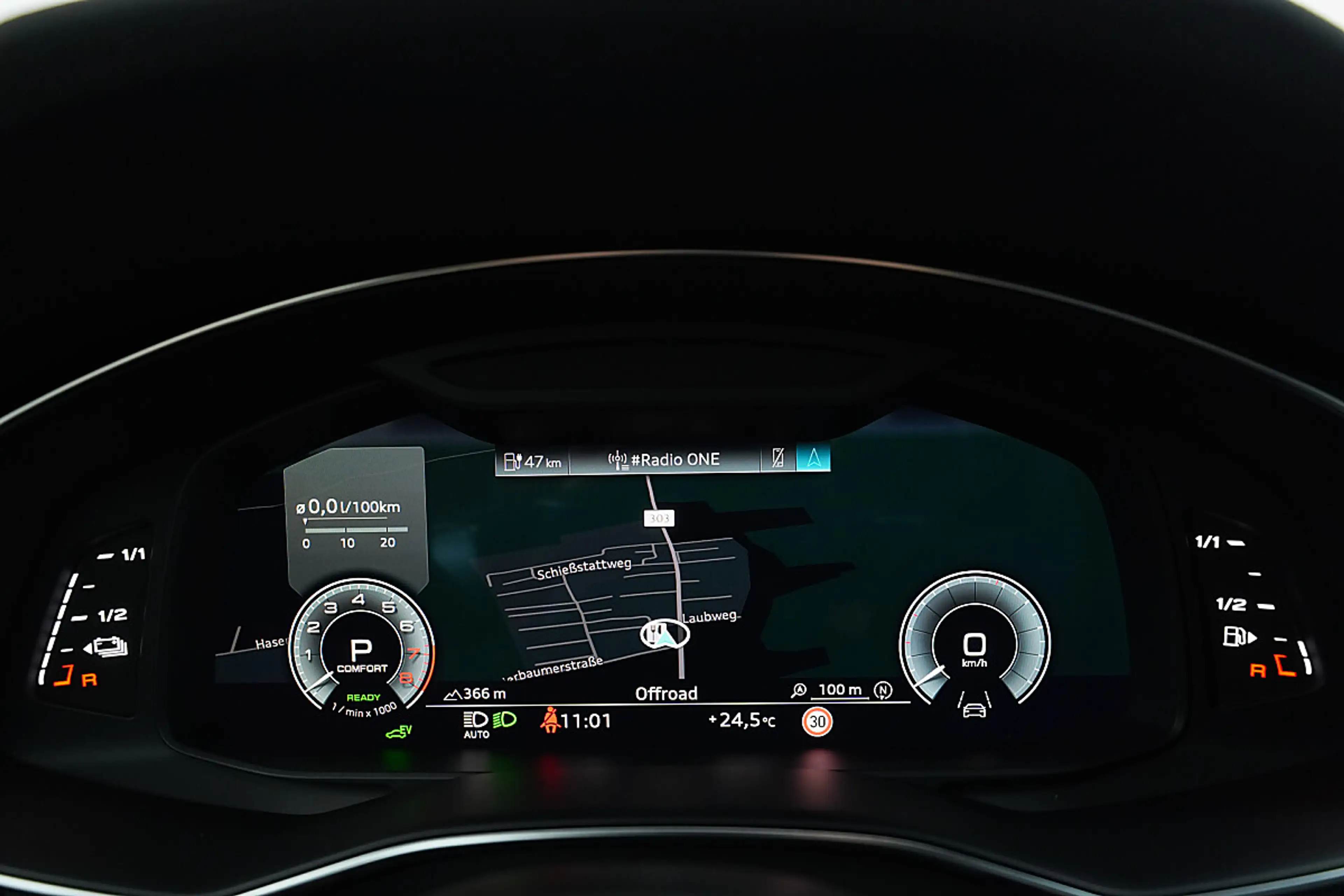 Audi A6 Avant 55 TFSI e PHEV quattro sport S-tronic — photo 15
