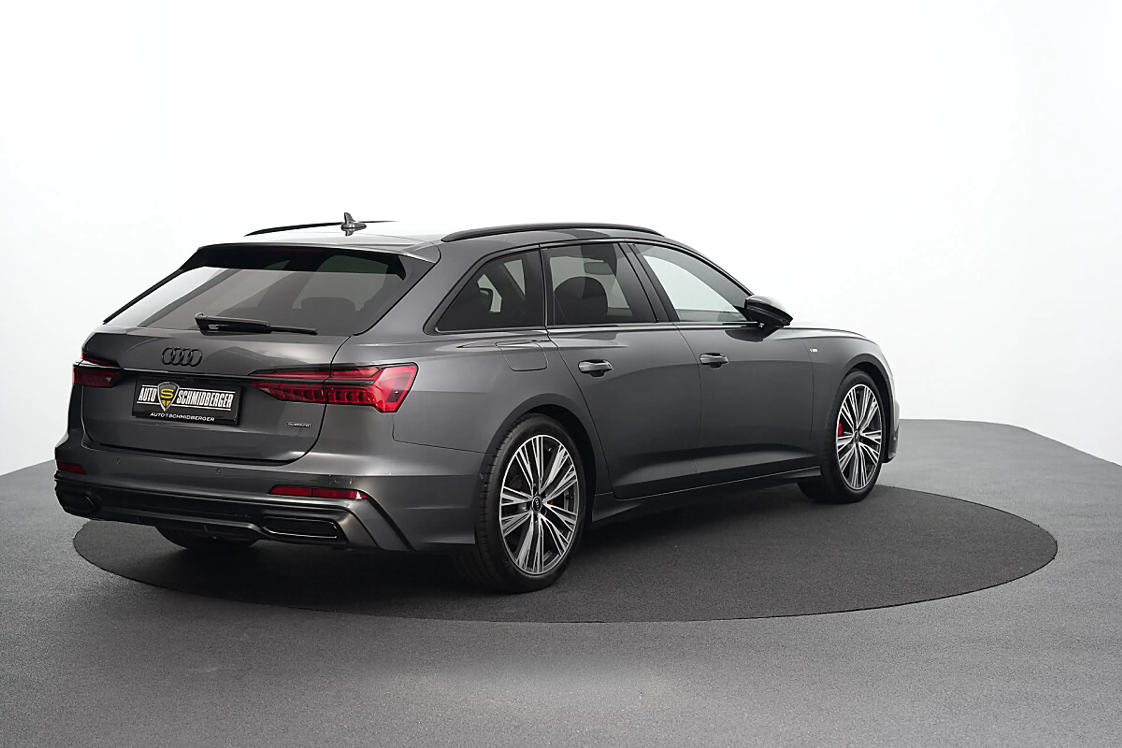 Audi A6 Avant 55 TFSI e PHEV quattro sport S-tronic — photo 5