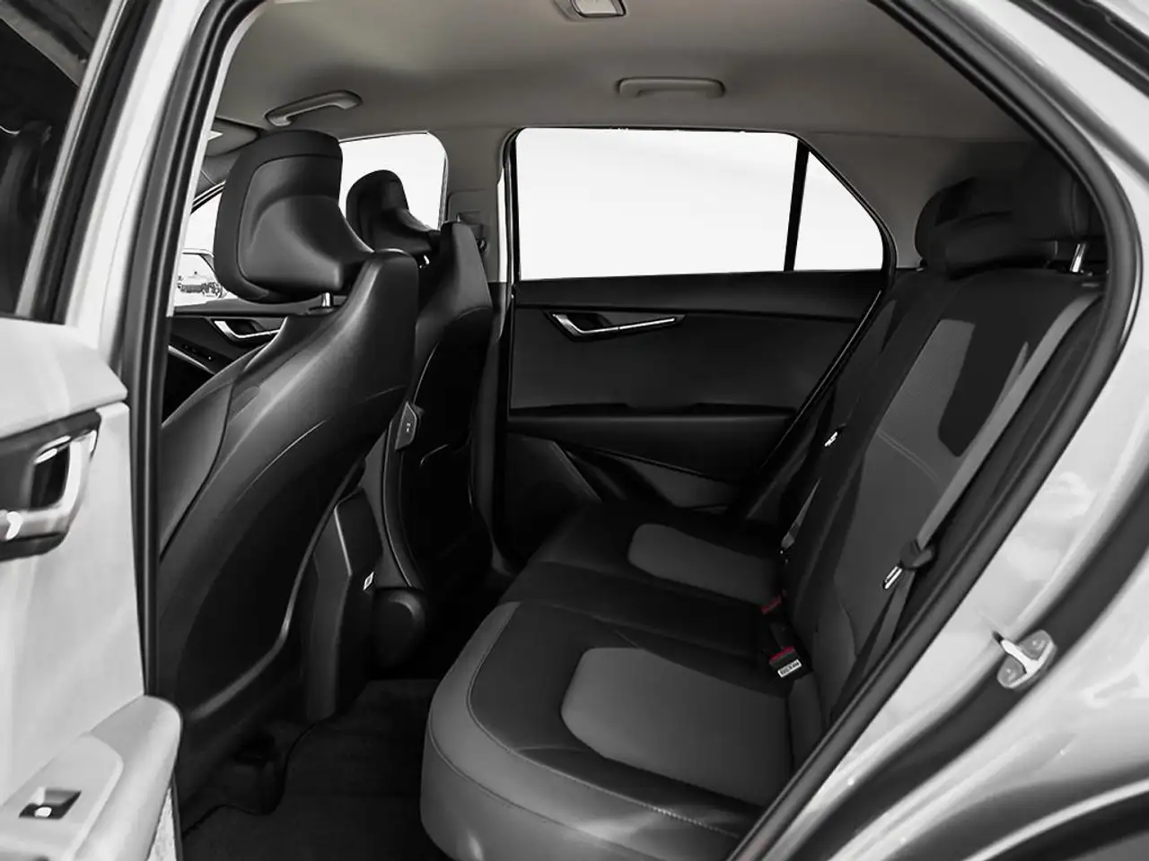 Kia Niro снимка Kia Niro