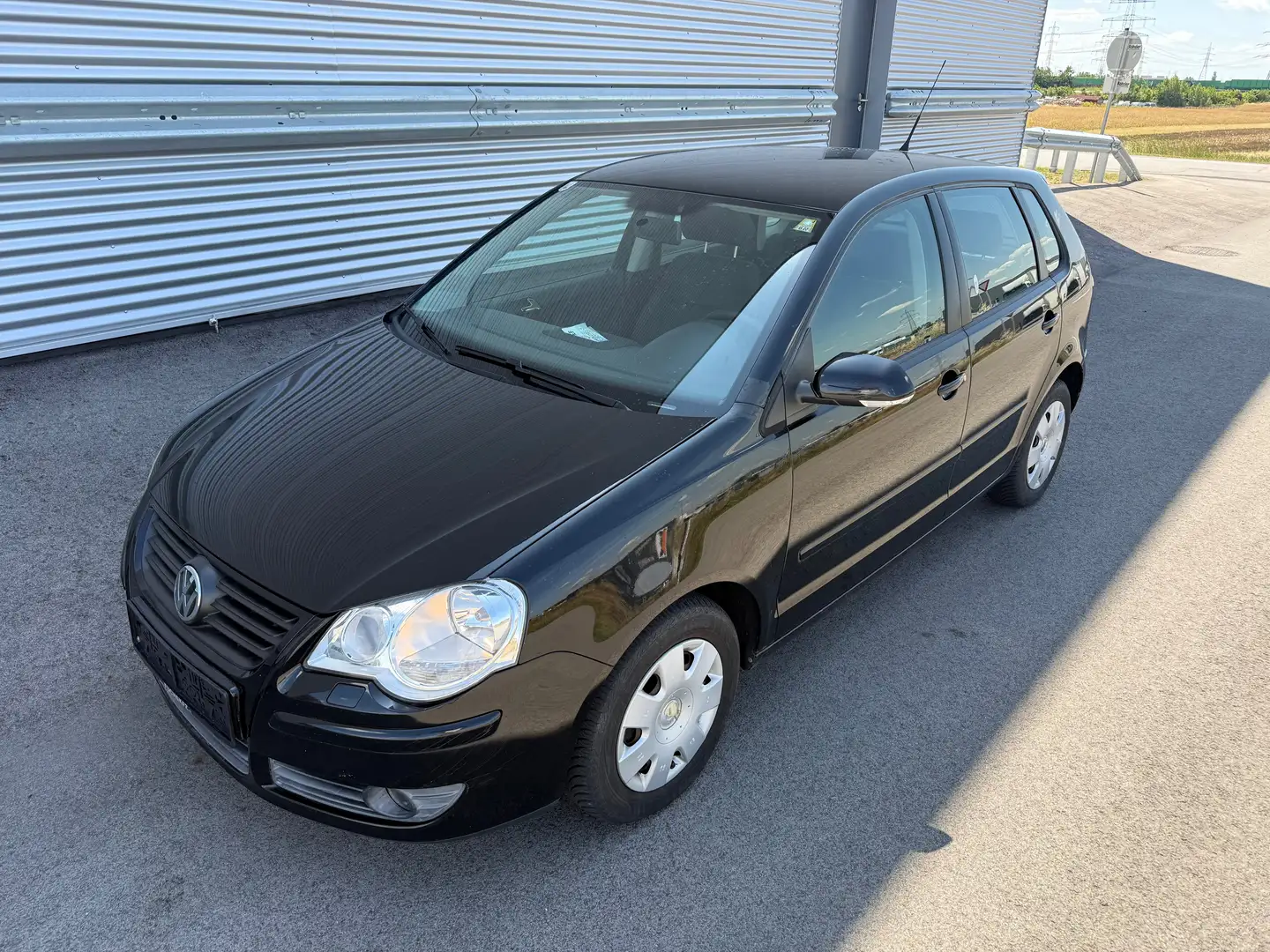 Volkswagen Polo Cool Family 1,2 ID:104 Schwarz - 1
