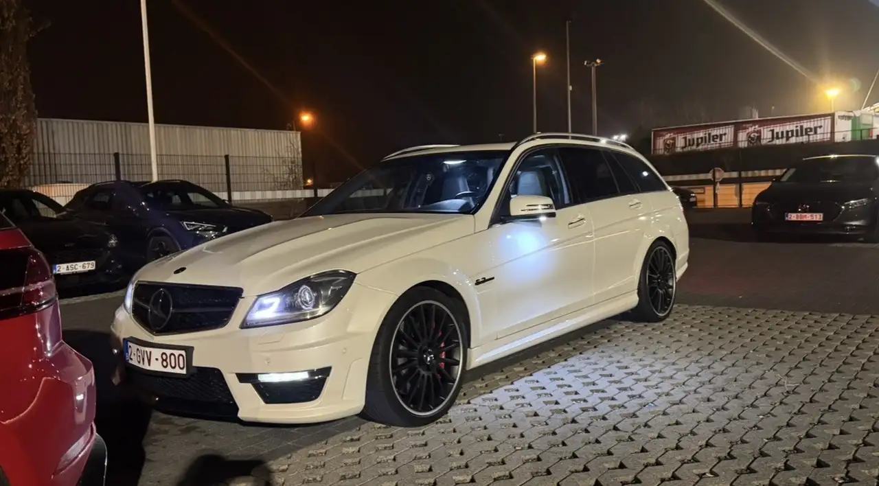 Mercedes-Benz C 63 AMG