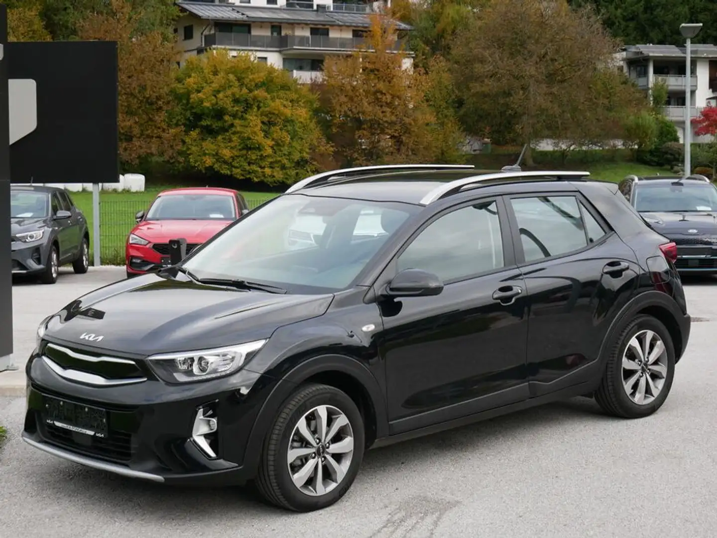 Kia Stonic Stonic/Silber/1.0 TGDI/MT6/100 Schwarz - 2