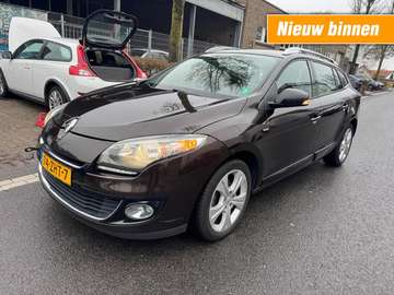 1.5 dCi Bose VERY NICE CAR GOED ONDERHOUDEN NEW KO