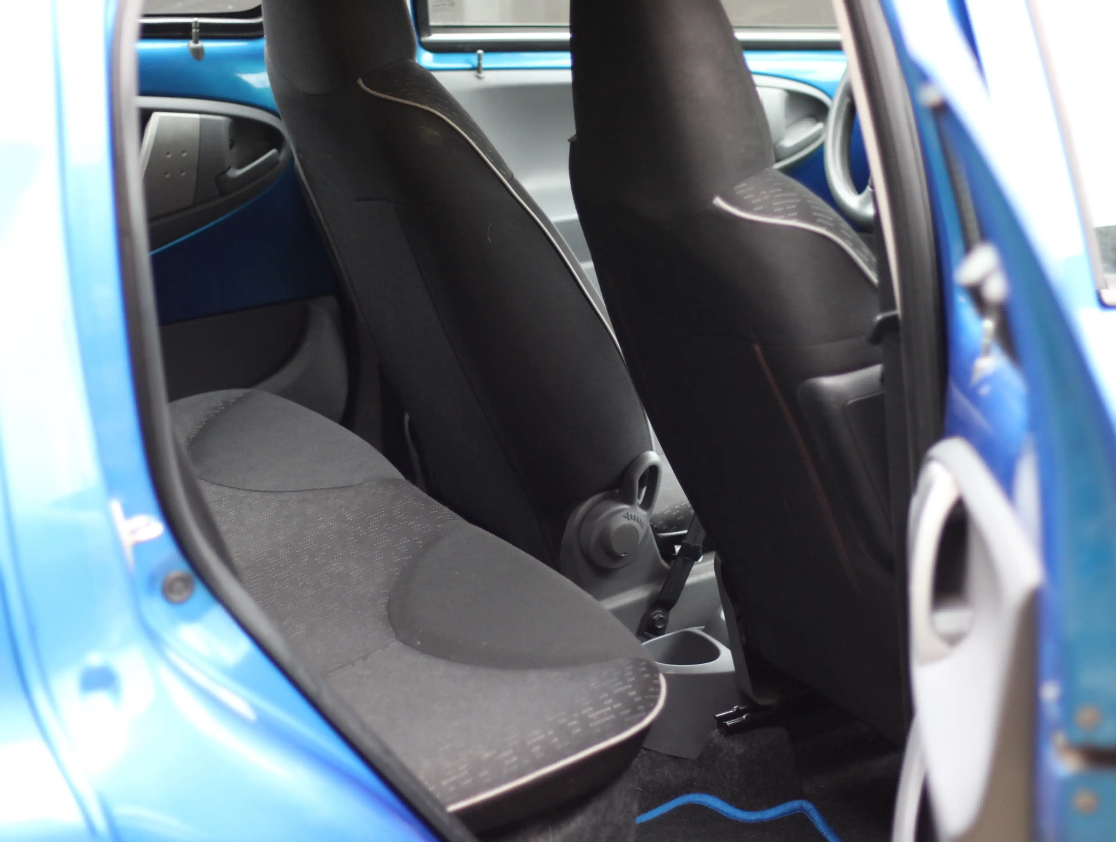 Peugeot 107 1.0i 12v AUTOMAAT Airco 1st eigenaar Onderhouden — photo 12
