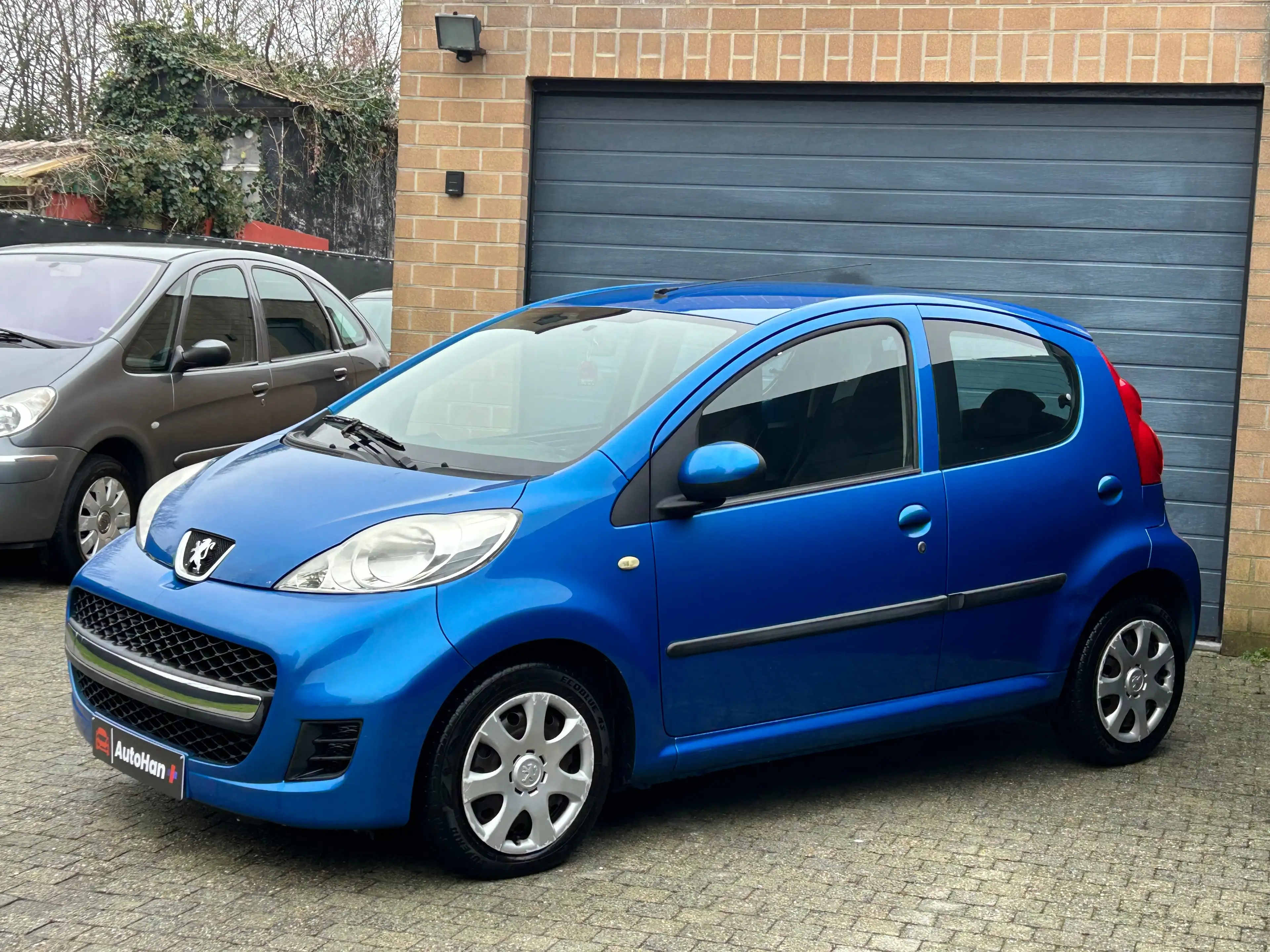 Peugeot 107 1.0i 12v AUTOMAAT Airco 1st eigenaar Onderhouden — photo 2
