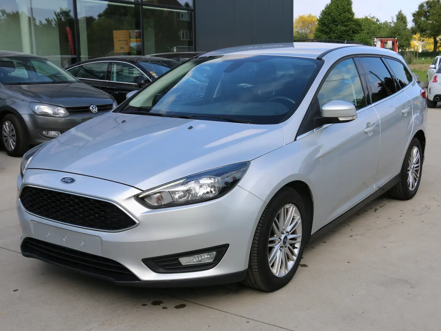 Ford Focus 1.0 EcoBoost SYNC Edition + 1 jaar garantie traxio Gris - 2