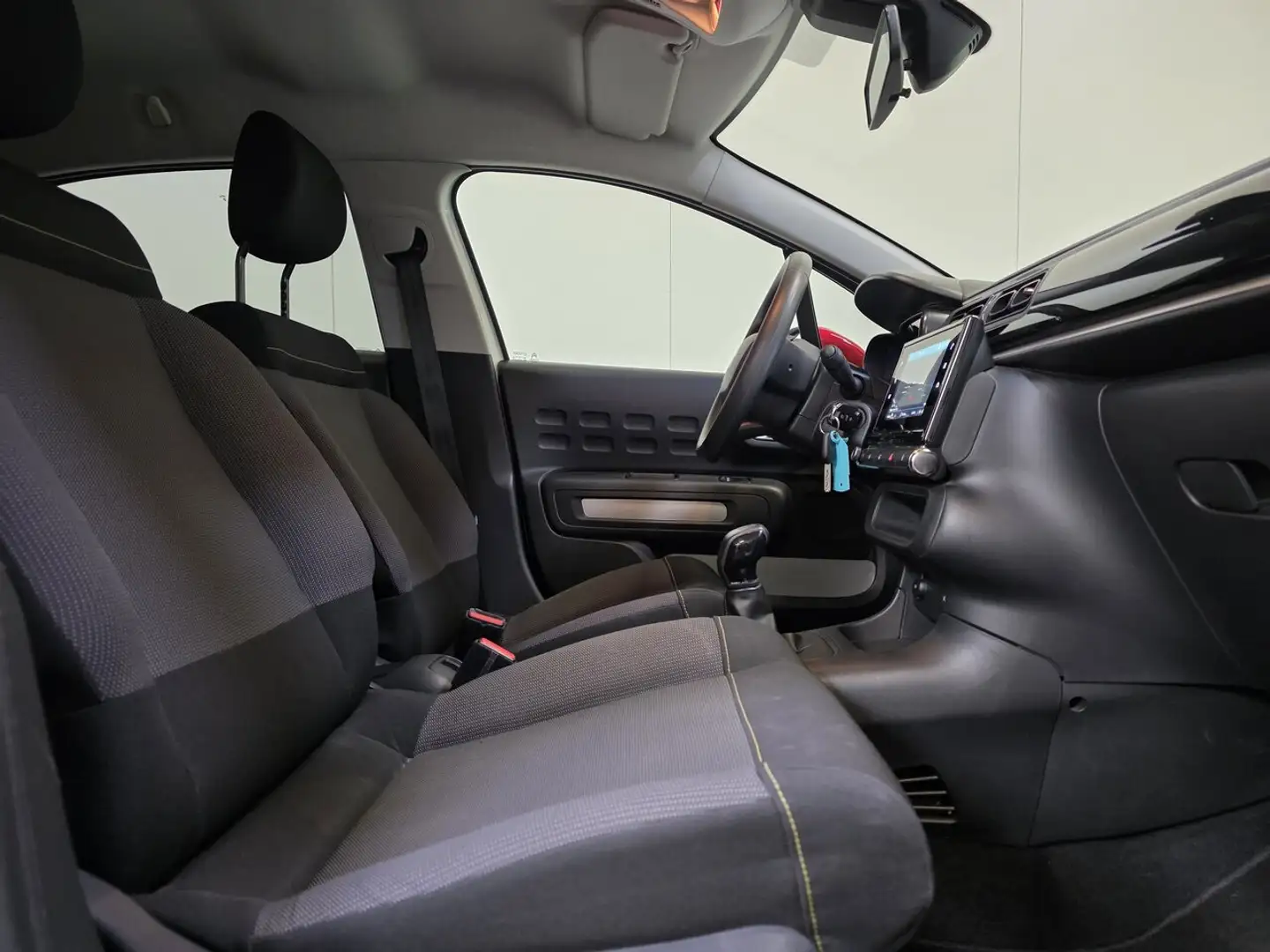 Citroen C3 1.2 Benzine - GPS - Apple CarPlay - Topstaat! 1... Weiß - 2