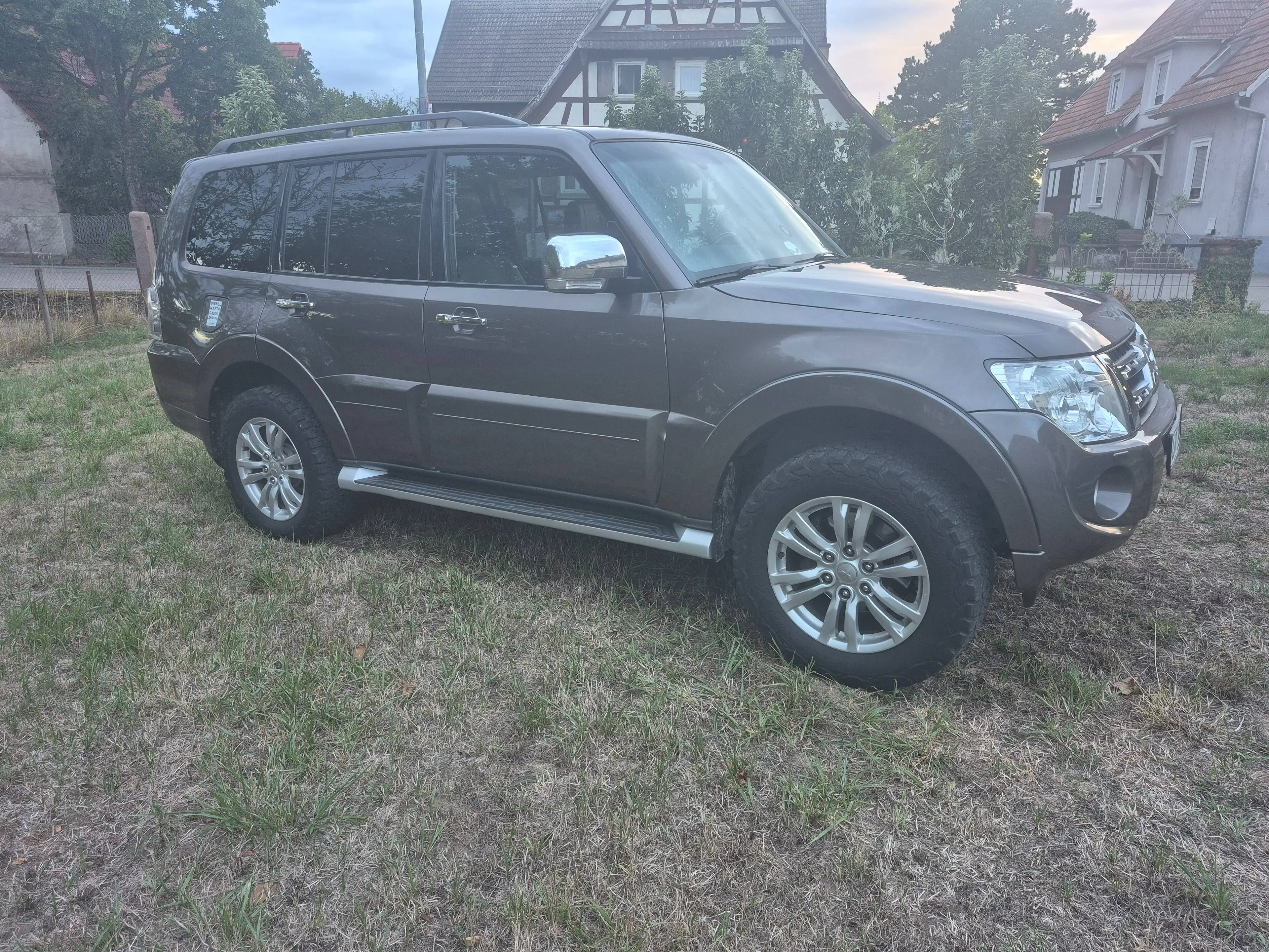 Mitsubishi Pajero Pajero 3.2 DI-D Automatik Edition 30 — photo 5