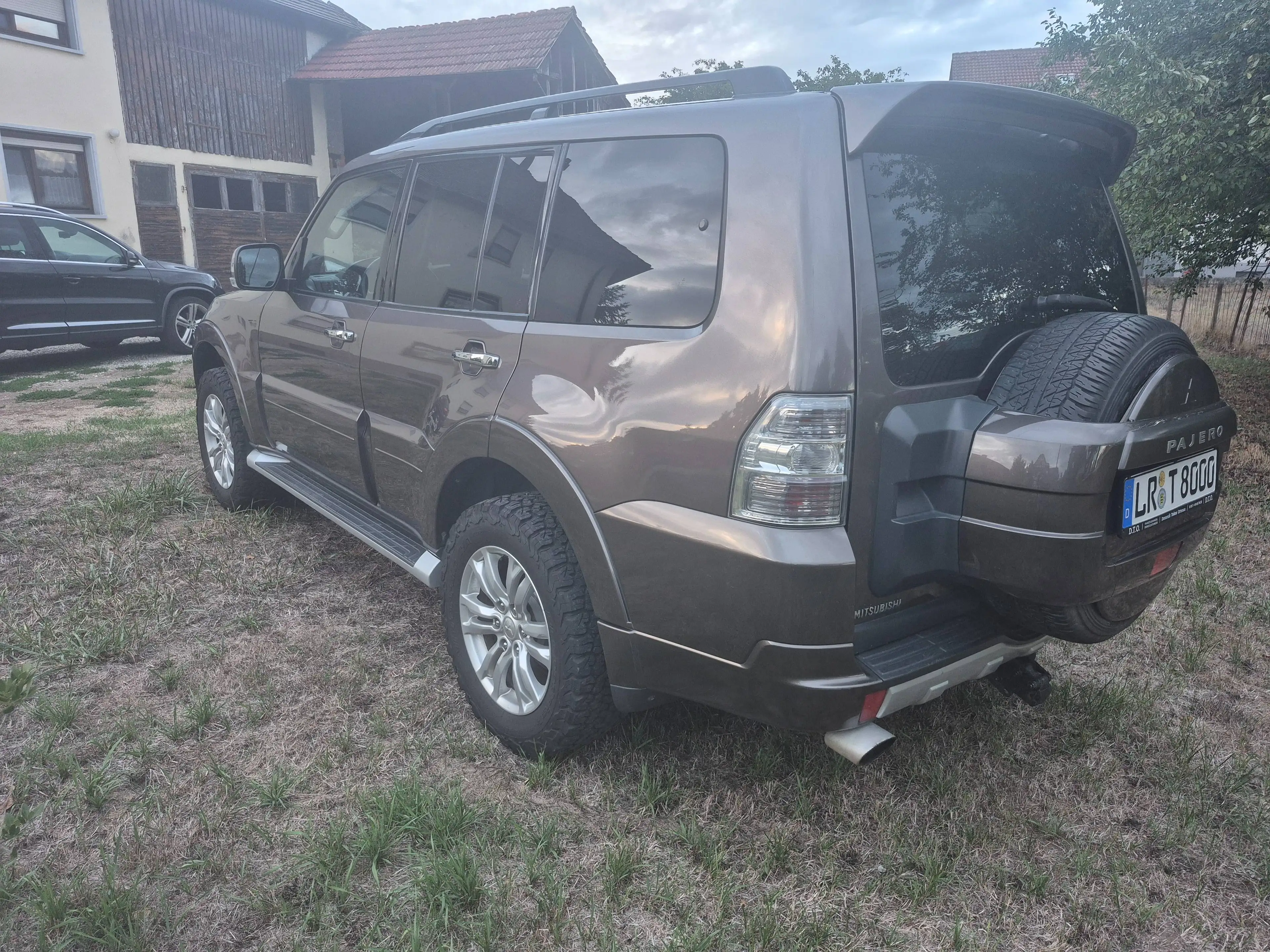 Mitsubishi Pajero Pajero 3.2 DI-D Automatik Edition 30 — photo 9